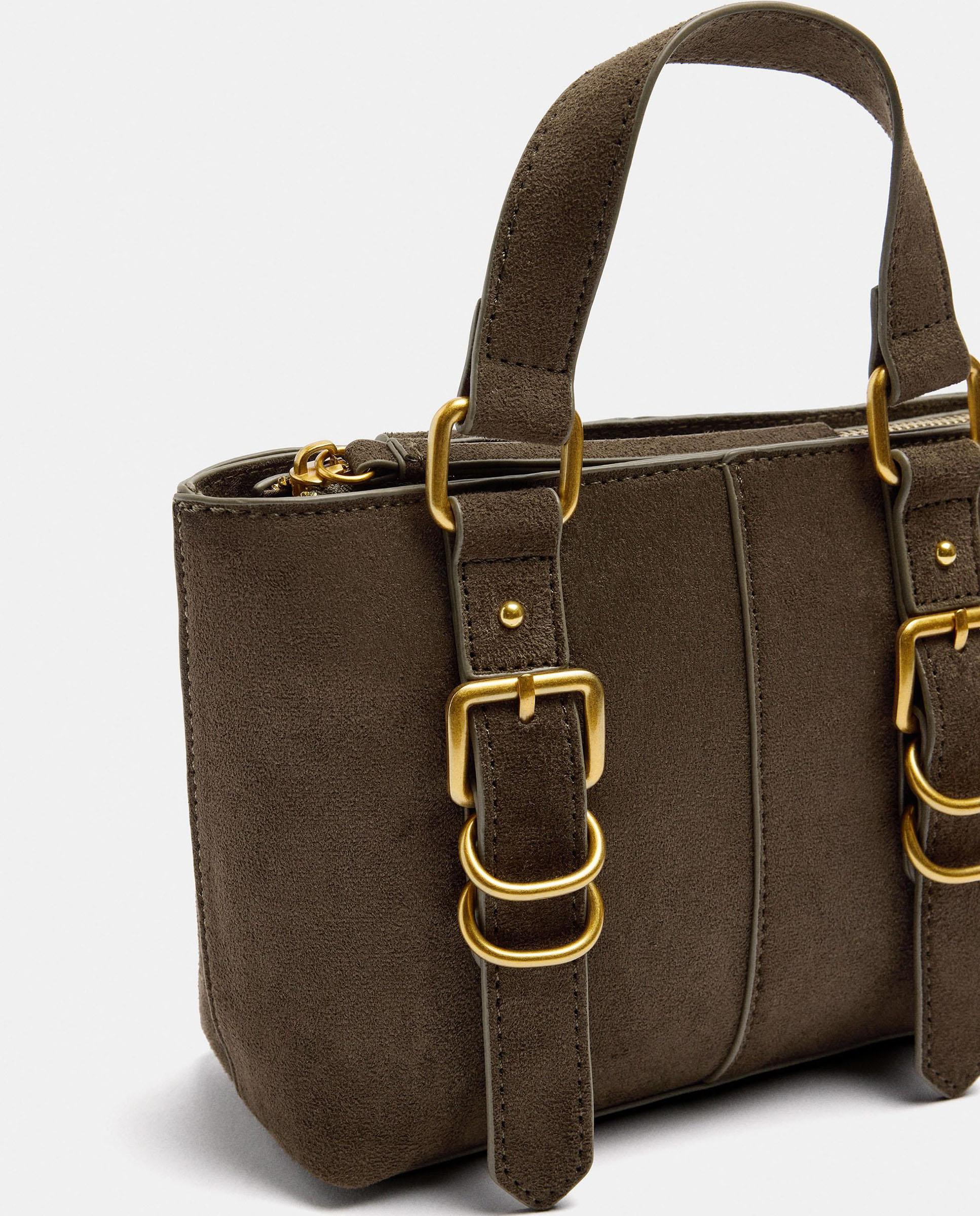 Bolso de mano estilo tote convertible a bandolera con cierre de cremallera y hebillas decorativas - Parfois - Kaki Kaki-3