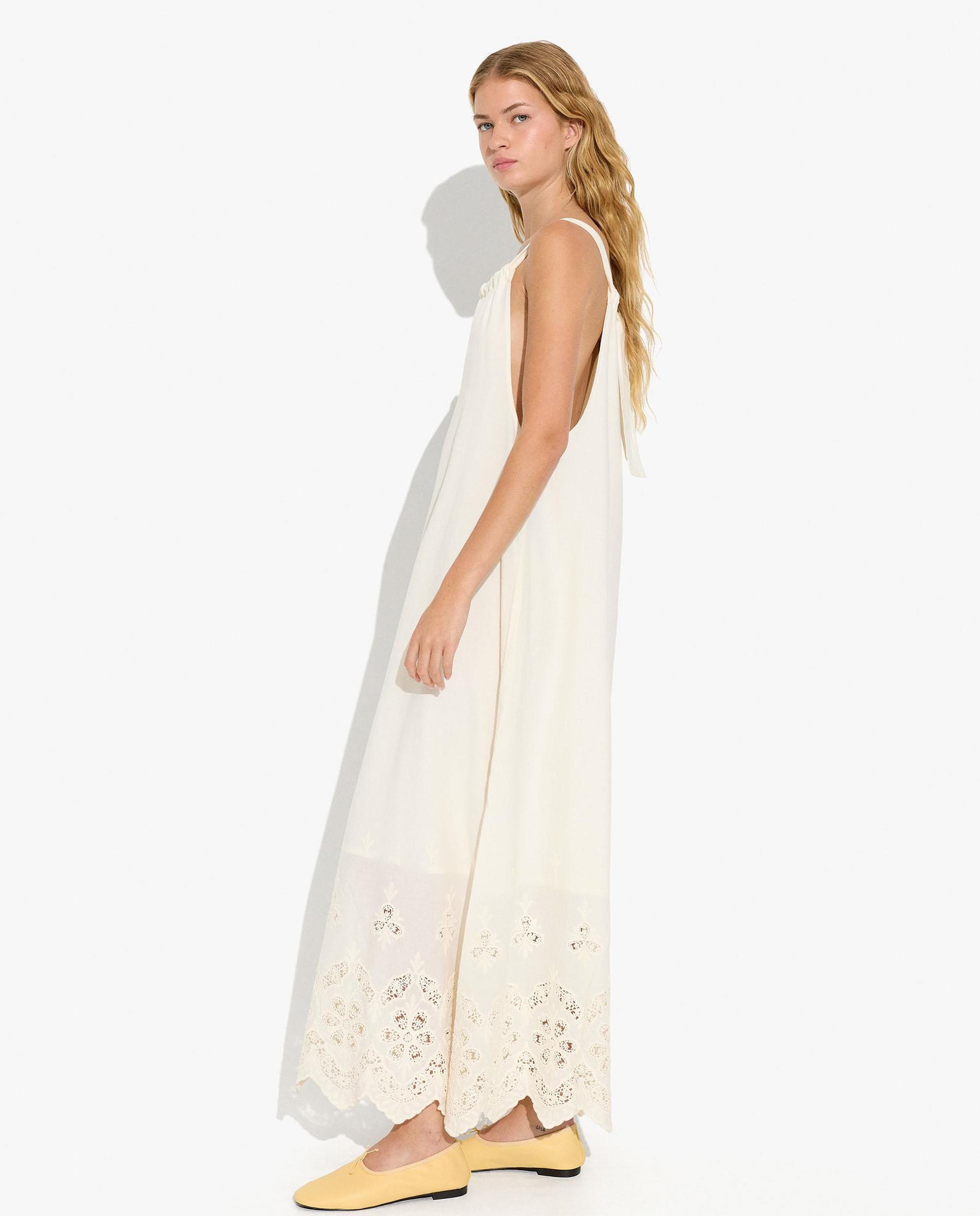 Vestido largo 100% algodón de tirantes con bordados - Parfois - Blanco Blanco-3