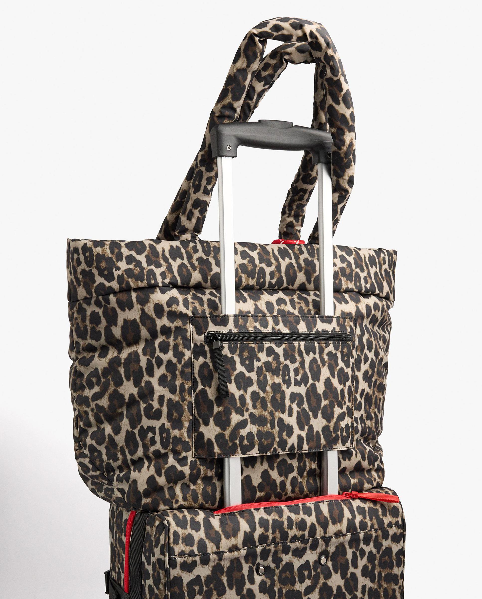 Bolso de hombro con cierre de cremallera y estampado animal print - Parfois - Marrón Marrón-4