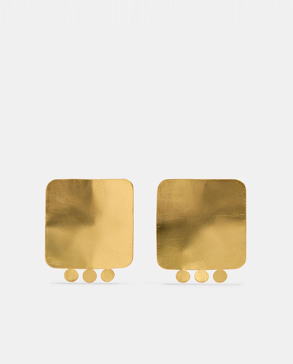 Imagen 0 de Pendientes rectangulares con abalorios colgantes Dorado