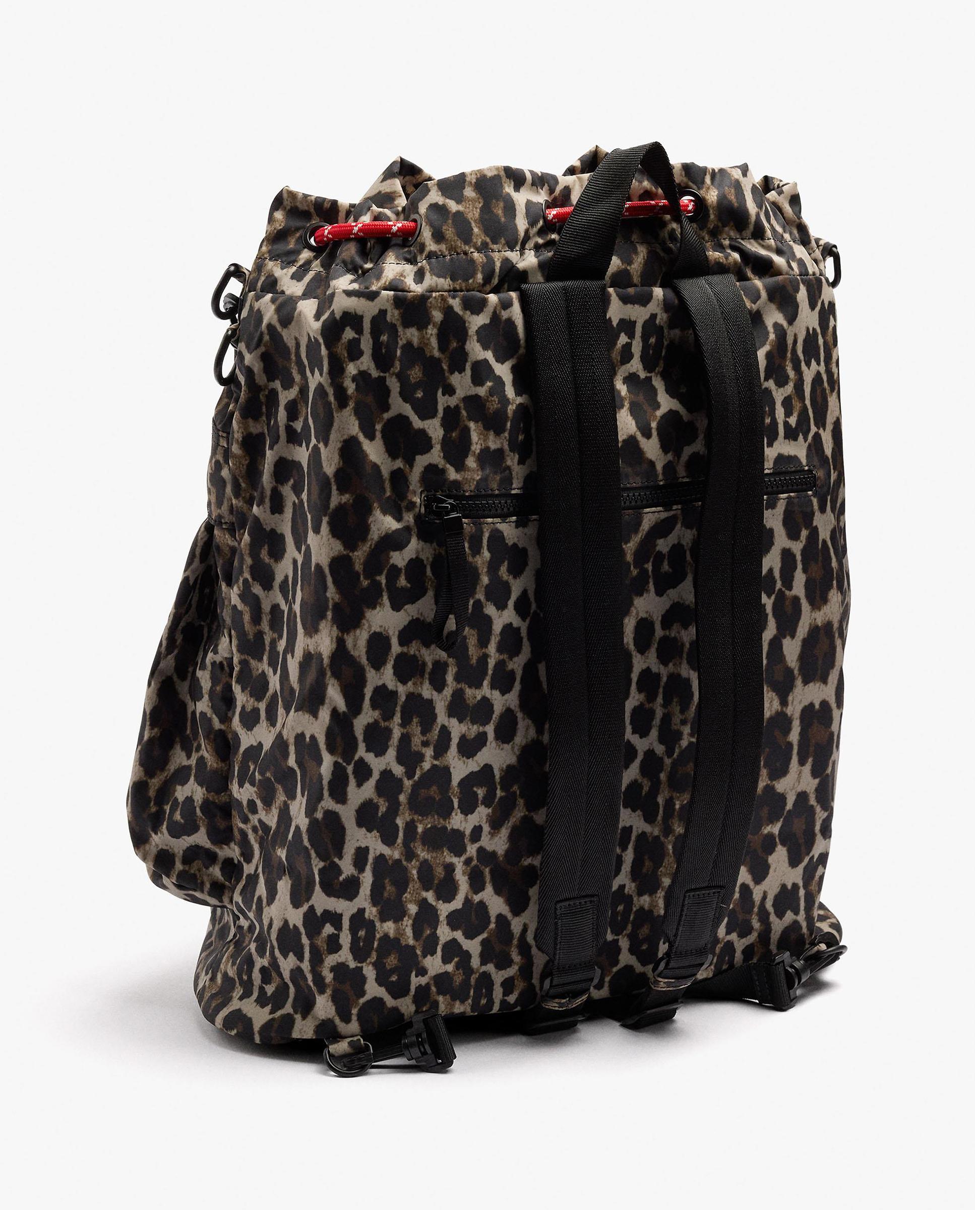 Mochila de mujer con cierre de cuerda y estampado animal print - Parfois - Marrón Marrón-2