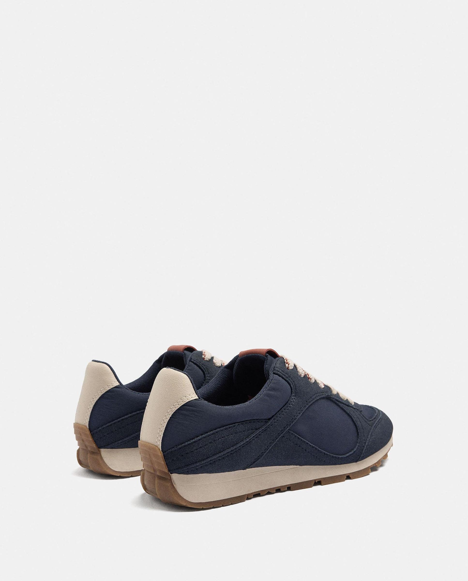 Zapatillas deportivas de mujer con suela a contraste en liso - Parfois - Azul marino Azul marino-4