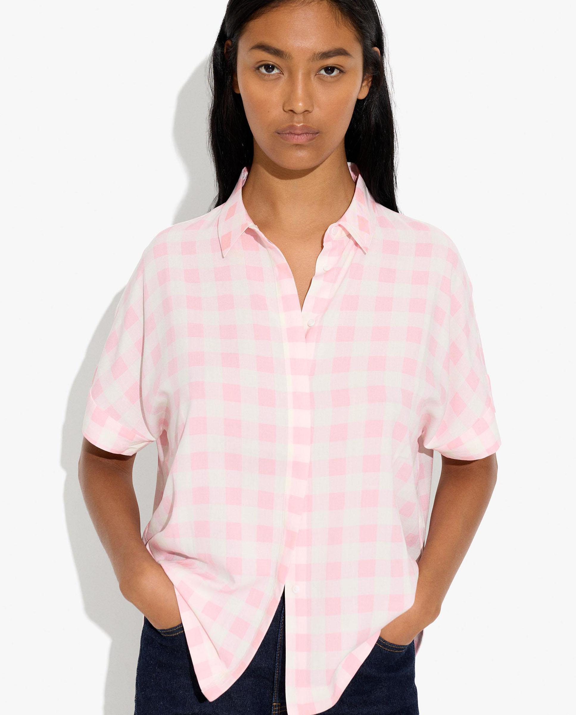 Camisa de mujer 100% viscosa de manga corta con estampado vichy - Parfois - Rosa Rosa-1