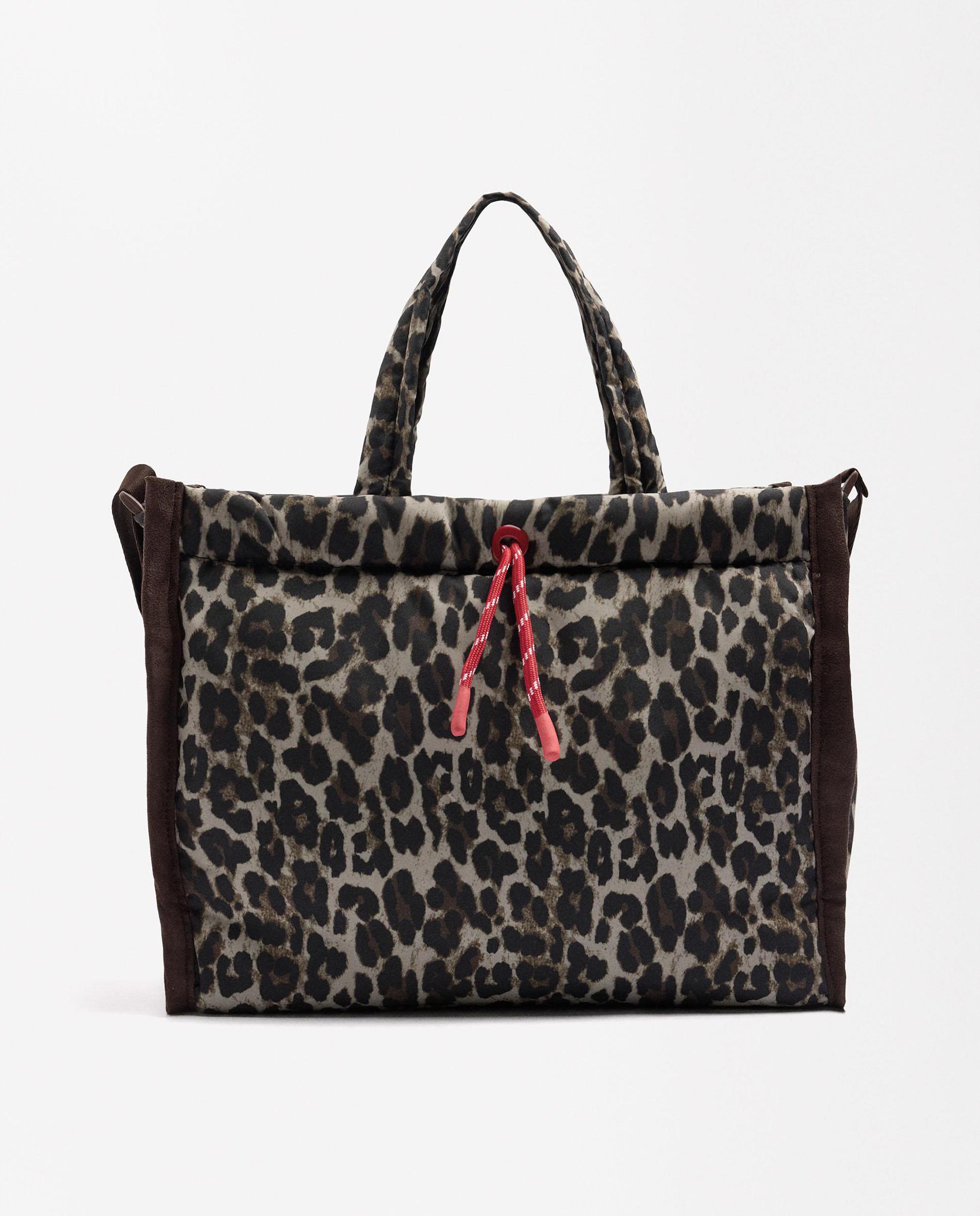 Imagen 0 de Portadocumentos de mujer para portátil de 14" con cierre de cremallera y estampado animal print Multicolor