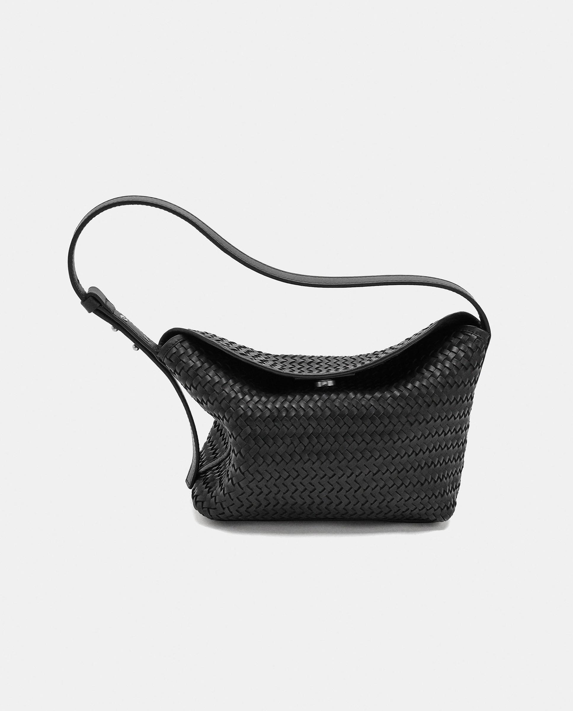 Bolso de hombro 100% piel trenzada con cierre imantado - Parfois - Negro Negro-5
