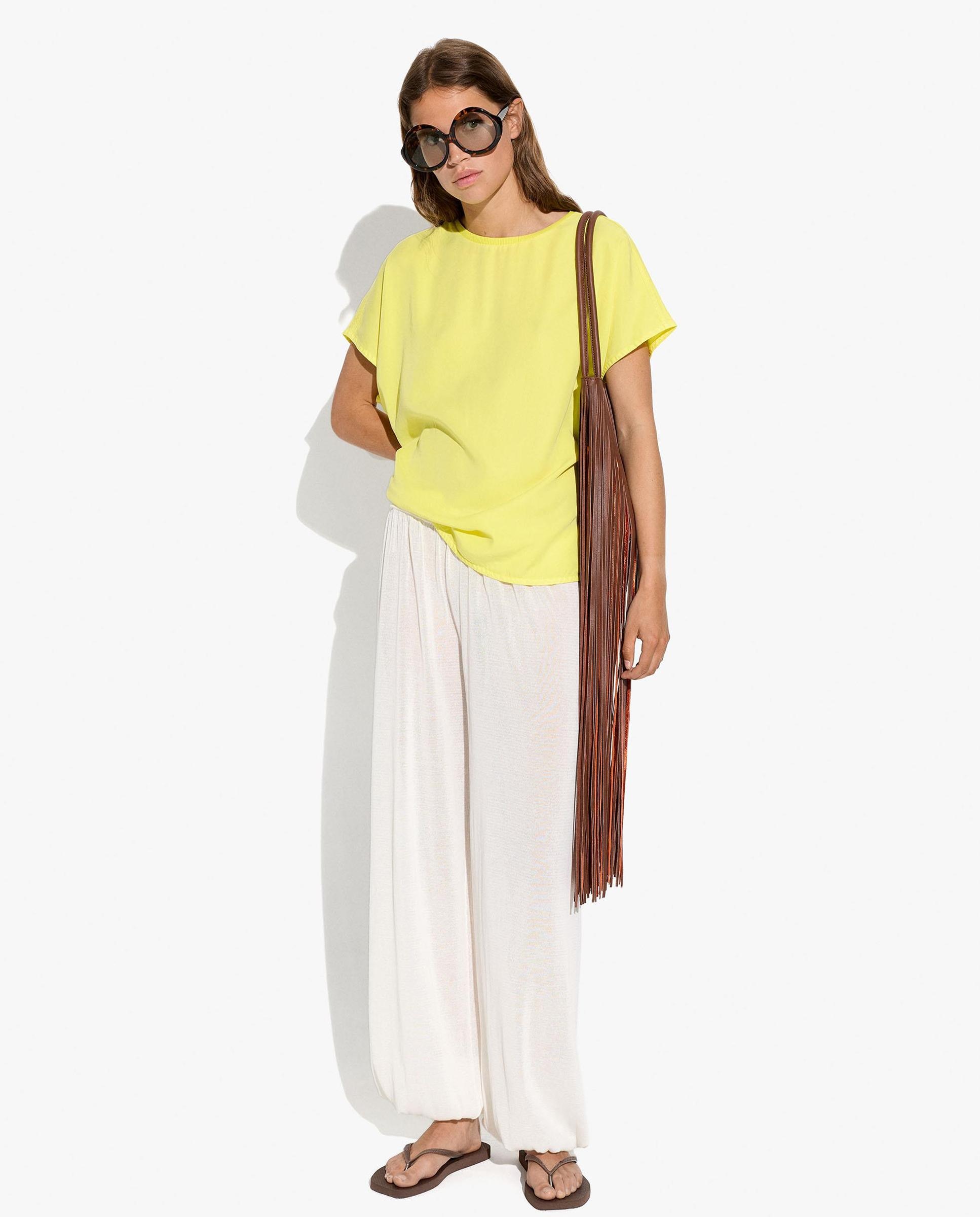 Camiseta de mujer 100% liocel de manga corta en liso - Parfois - Lima Lima-2