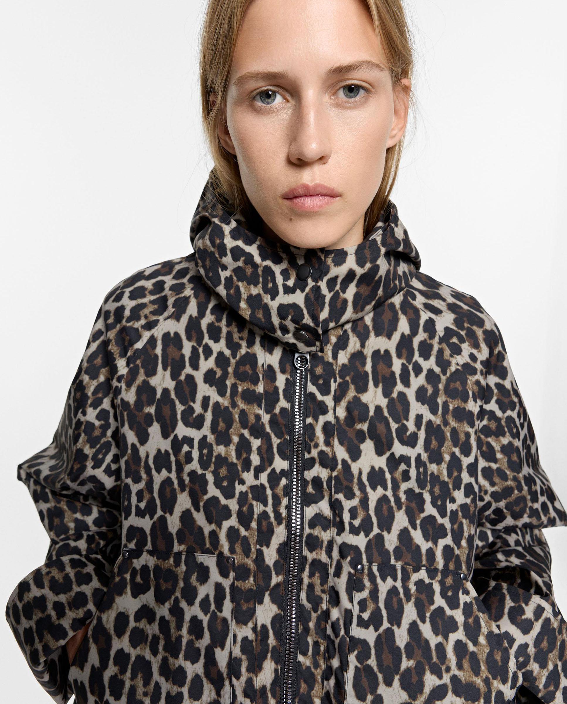 Chaqueta de mujer con cierre de cremallera y estampado animal print - Parfois - Multicolor Multicolor-5