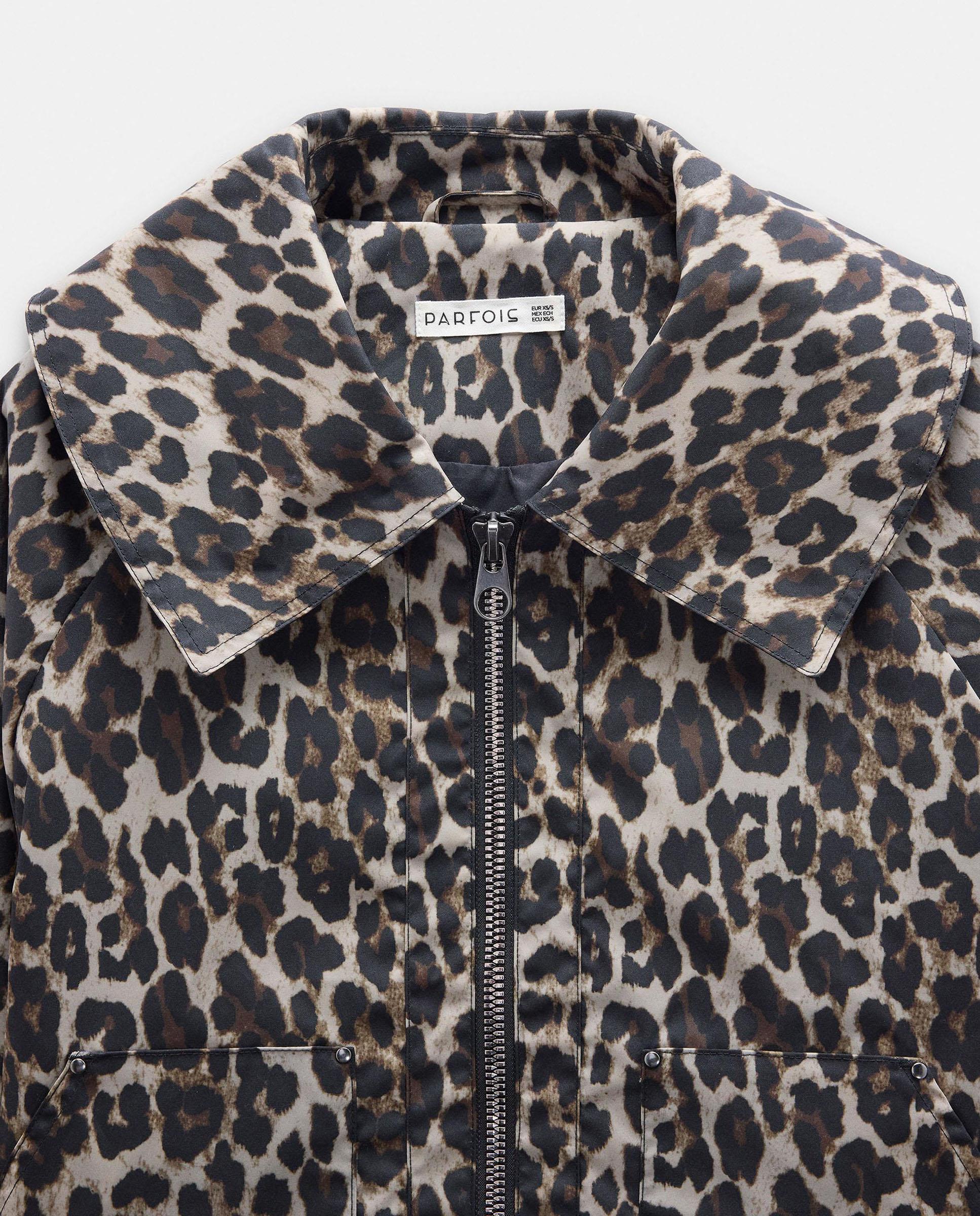 Chaqueta de mujer con cierre de cremallera y estampado animal print - Parfois - Multicolor Multicolor-6