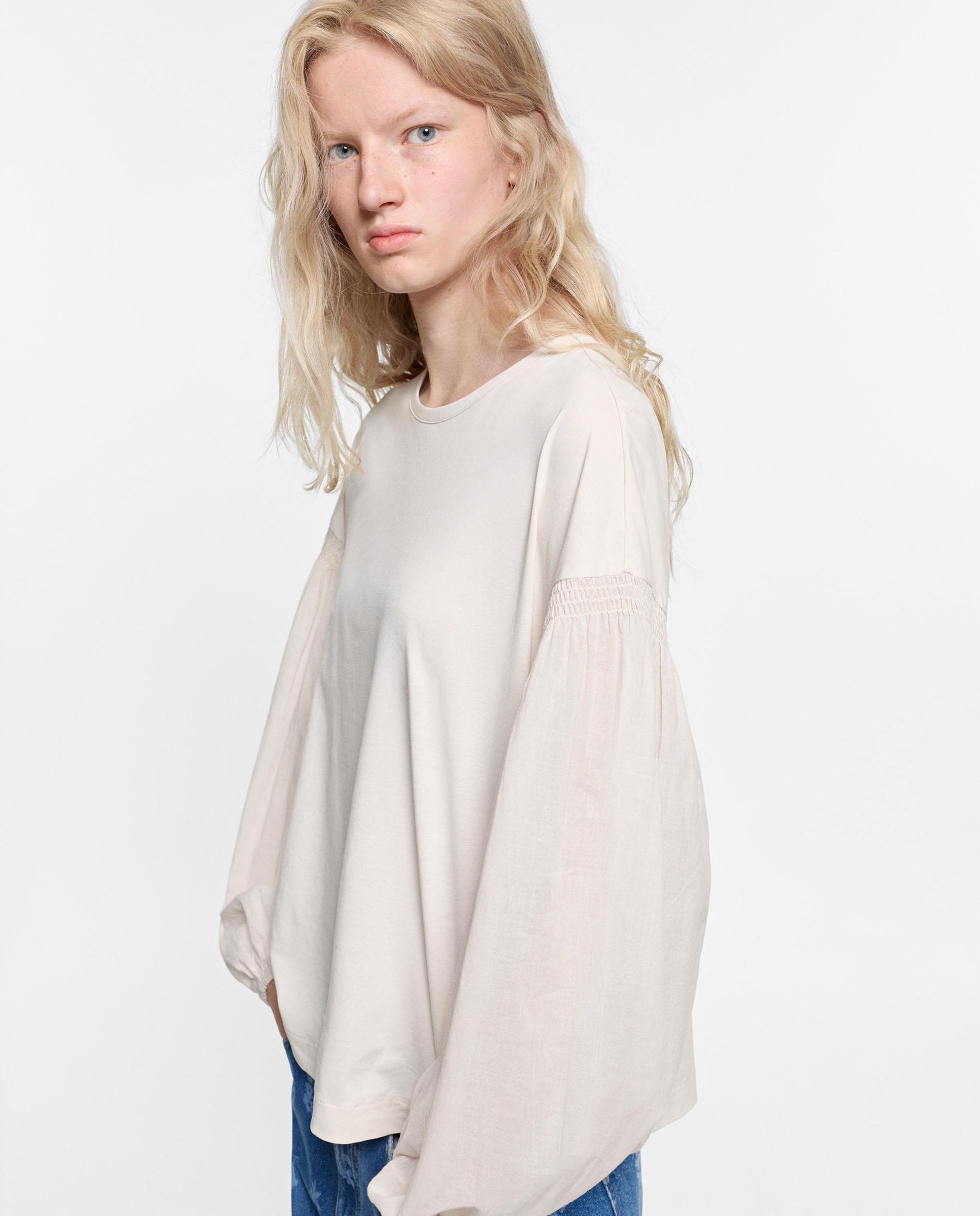 Camiseta de mujer de manga larga con mangas abullonadas - Parfois - Crudo Crudo-1
