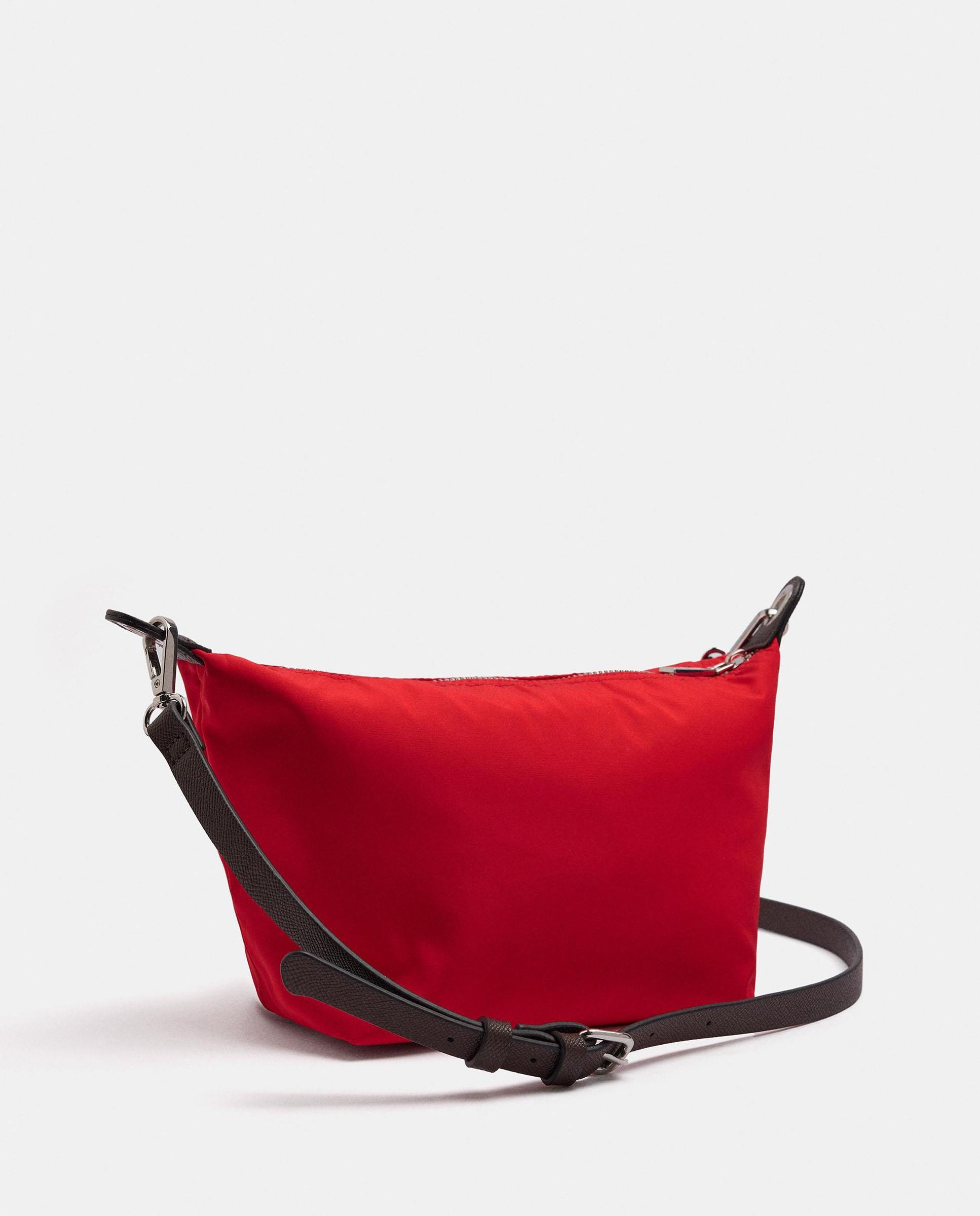 Bolso de hombro con llavero extraíble y cierre de cremallera en liso - Parfois - Rojo Rojo-2