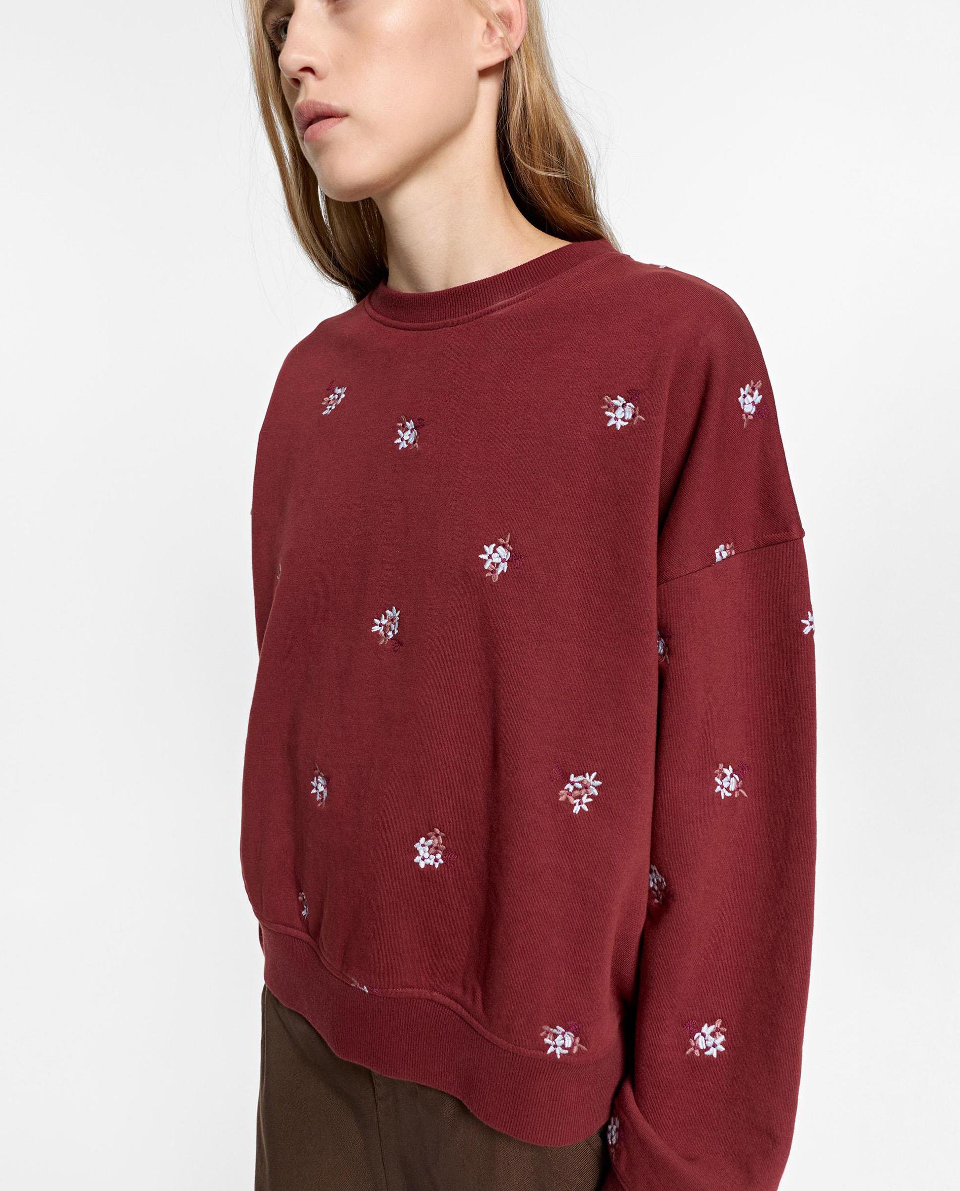 Sudadera de mujer con cuello redondo y estampado floral - Parfois - Burdeos Burdeos-1