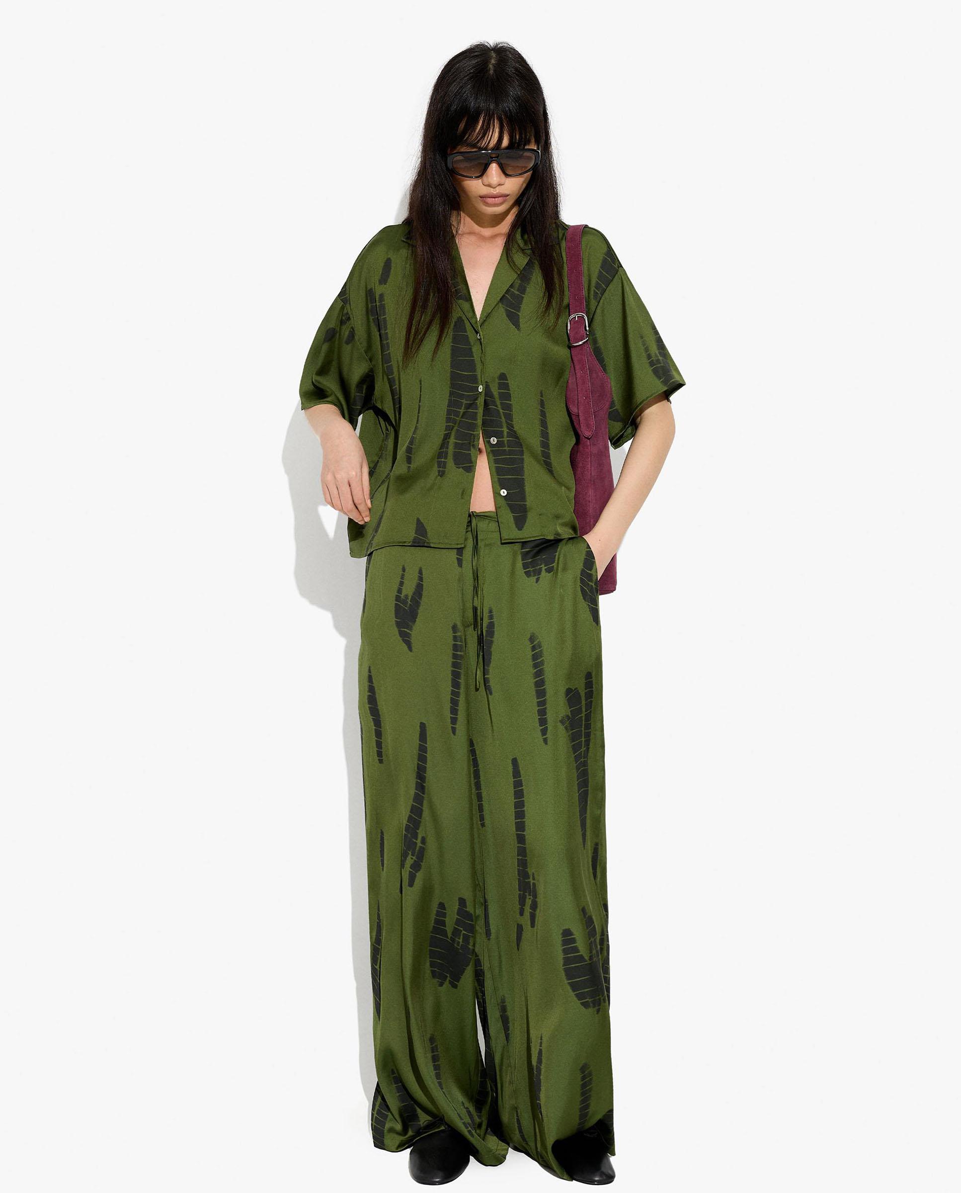 Camisa de mujer de manga francesa con estampados - Parfois - Kaki Kaki-2