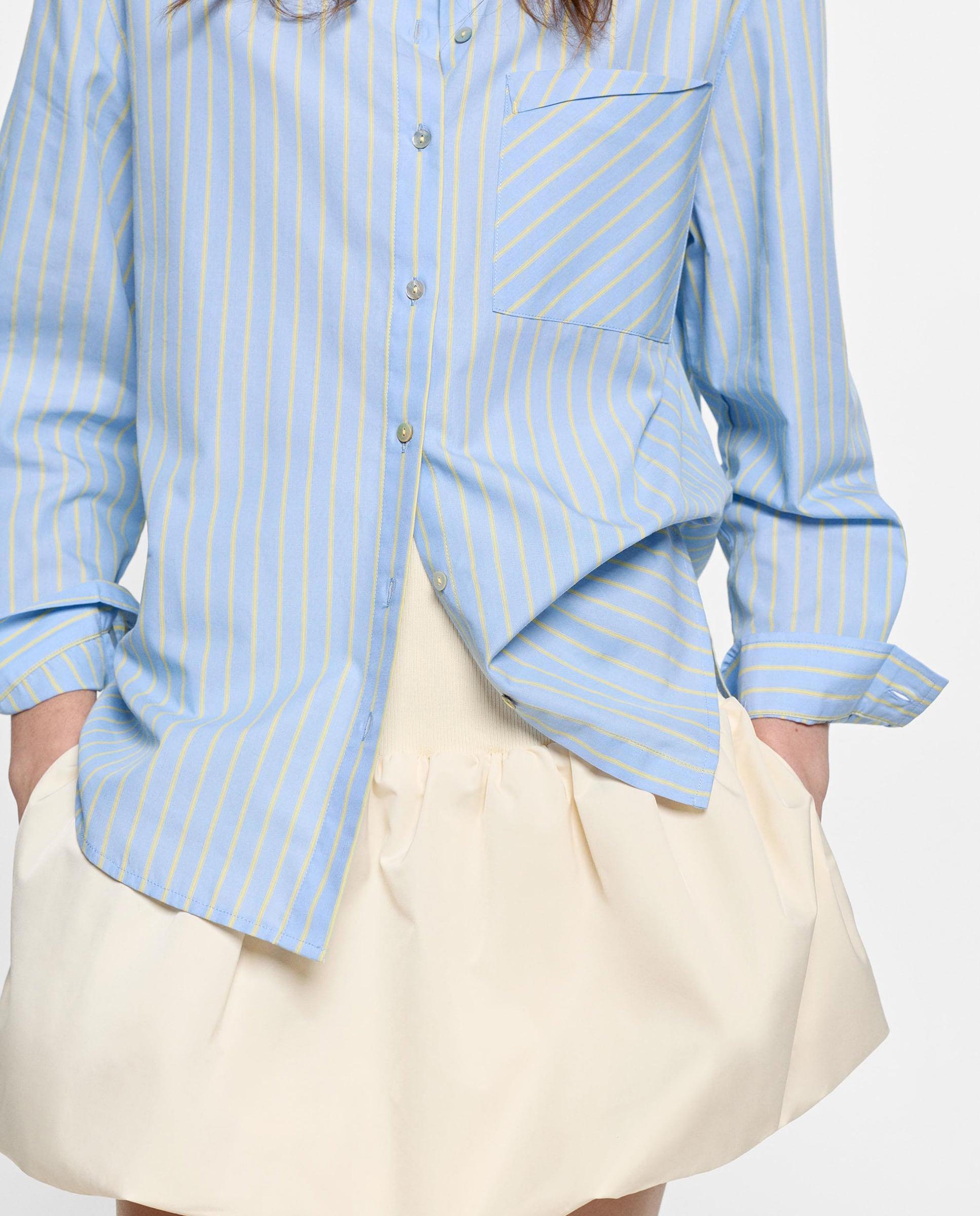 Imagen 5 de Camisa de mujer de manga larga con estampado de rayas diplomáticas - Parfois - Azul Azul