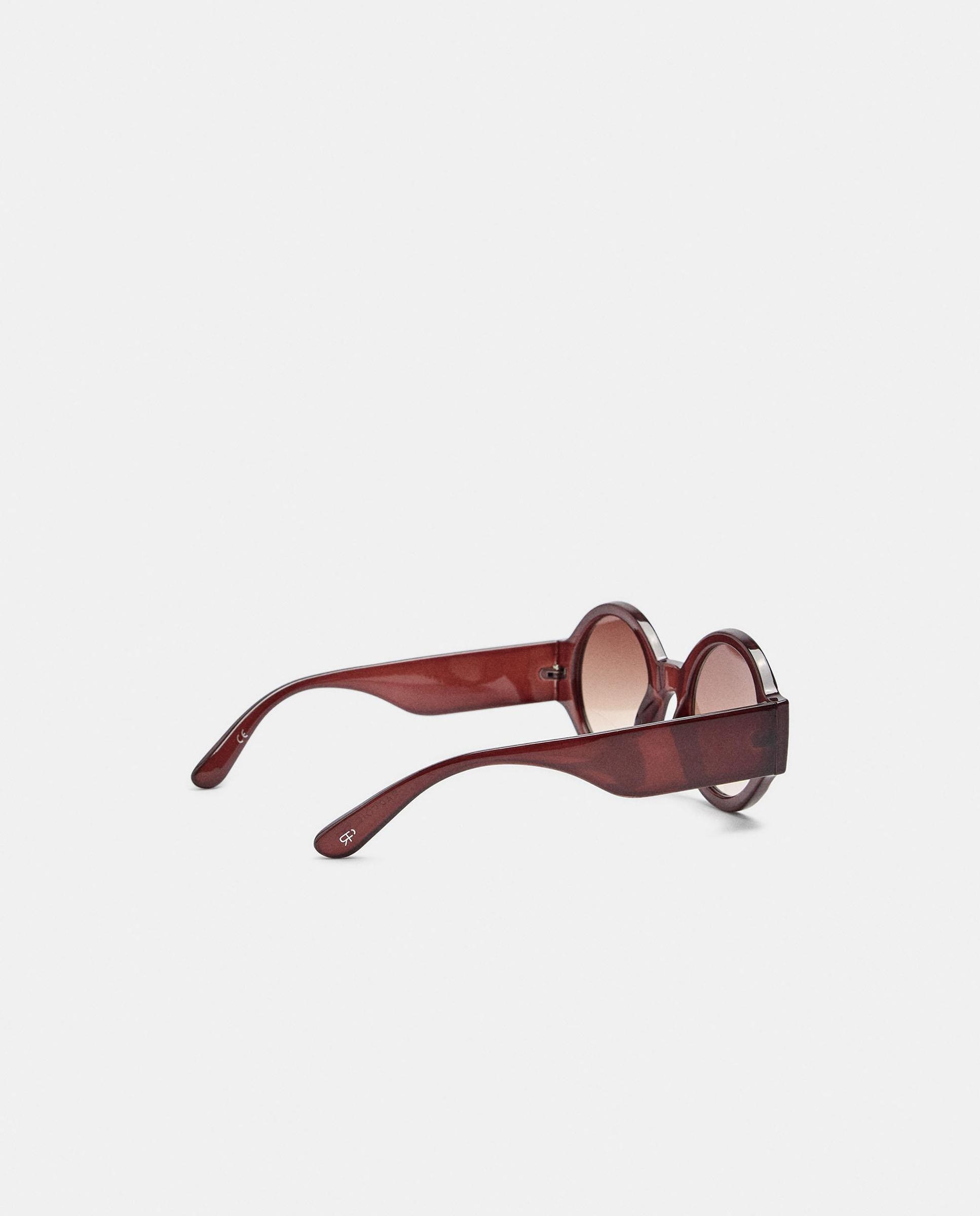 Gafas de sol de mujer con protección uv y forma redonda en liso - Parfois - Marrón Marrón-2