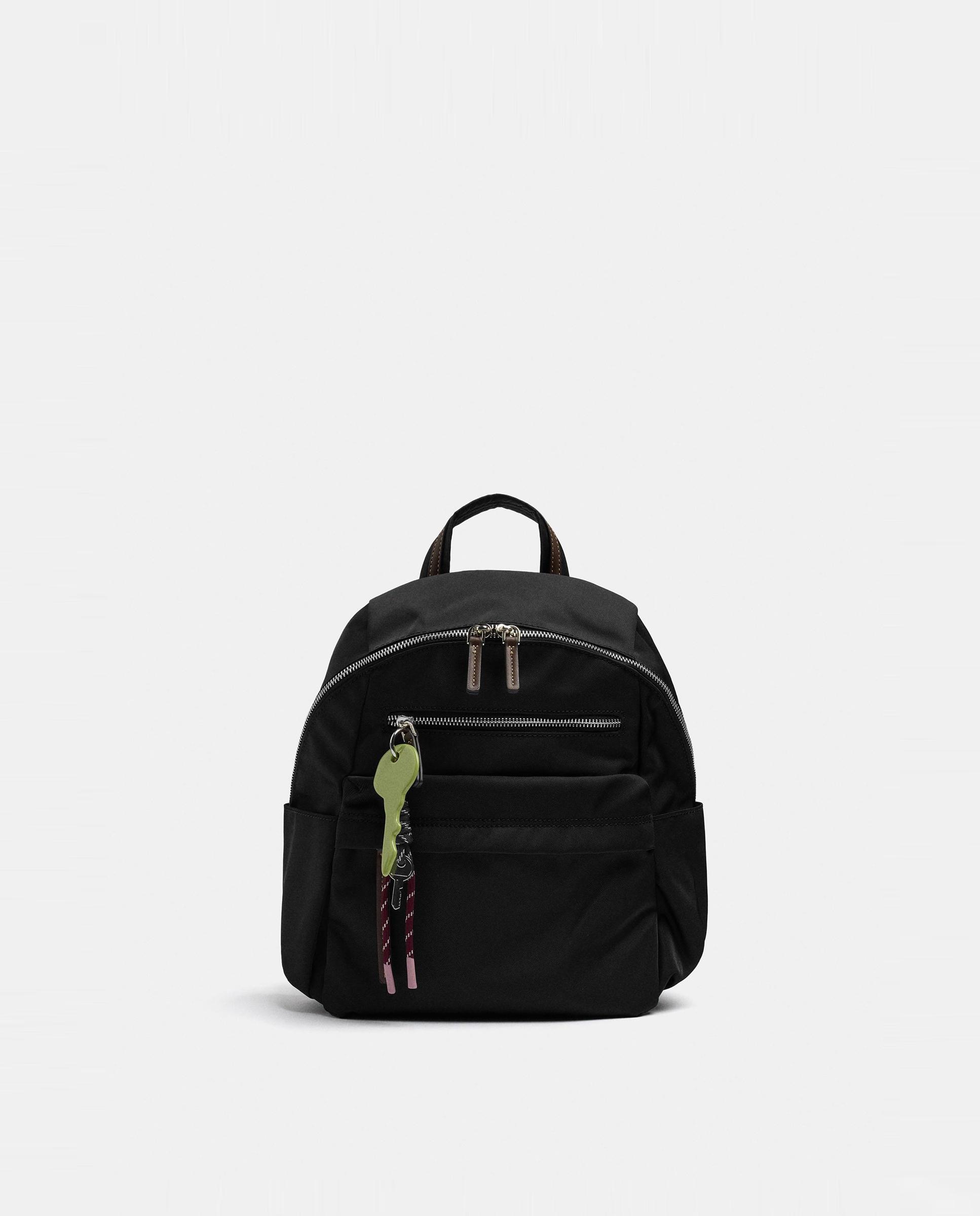 Mochila de mujer con cierre de cremallera y llavero extraíble en liso - Parfois - Negro Negro-1
