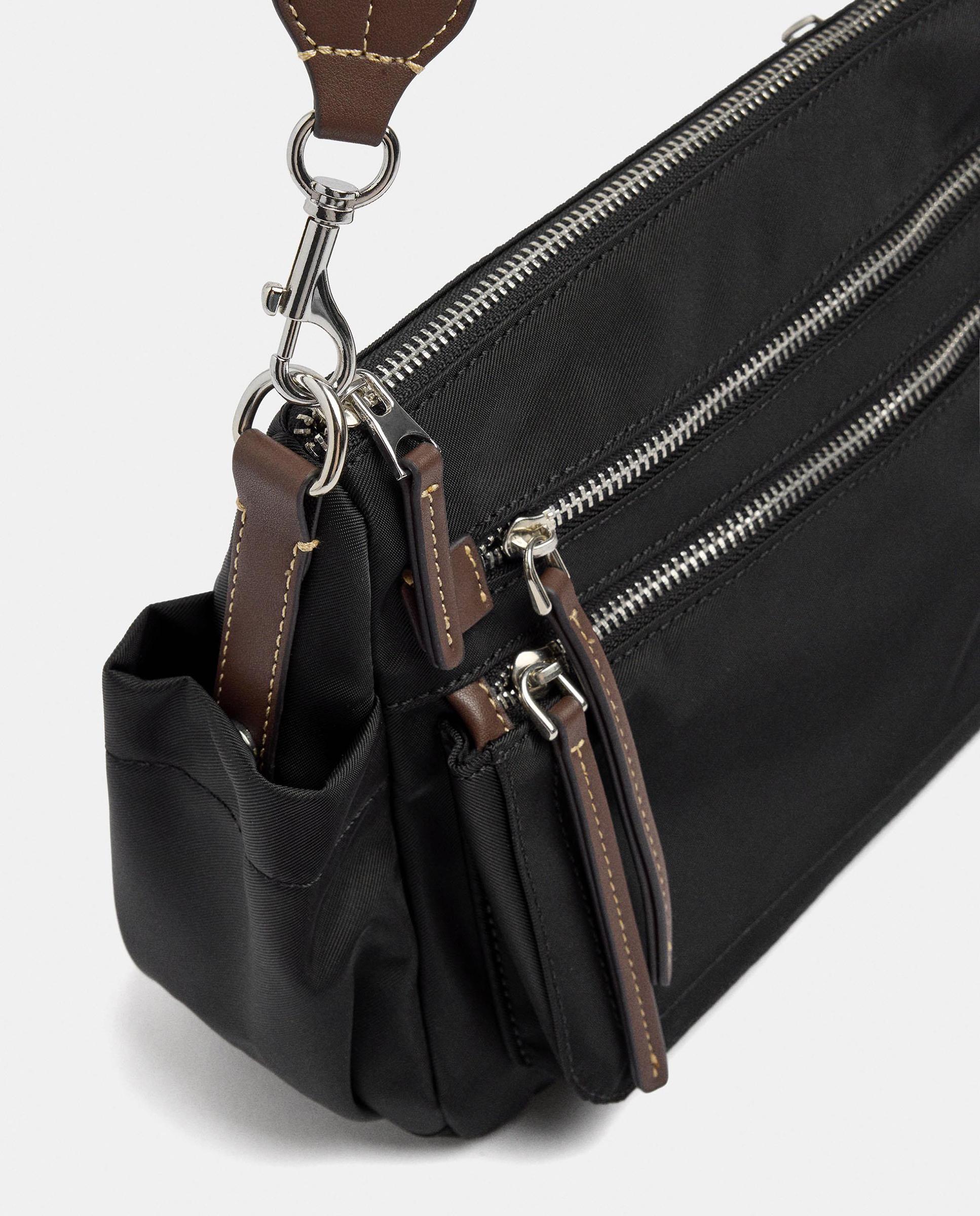 Bandolera de mujer con varios compartimentos y cierre de cremallera en liso - Parfois - Negro Negro-3