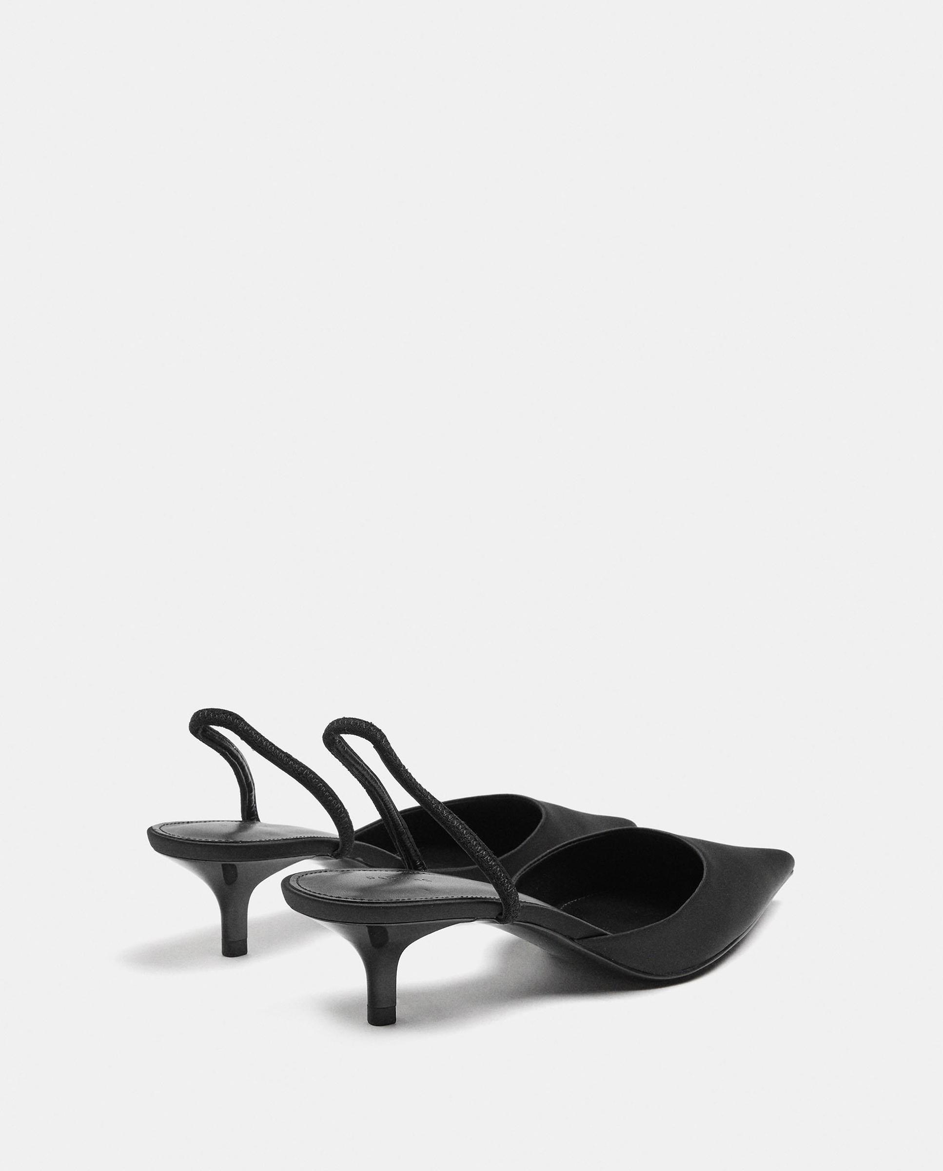 Zapatos de salón de mujer con tira elástica en liso - Parfois - Negro Negro-4