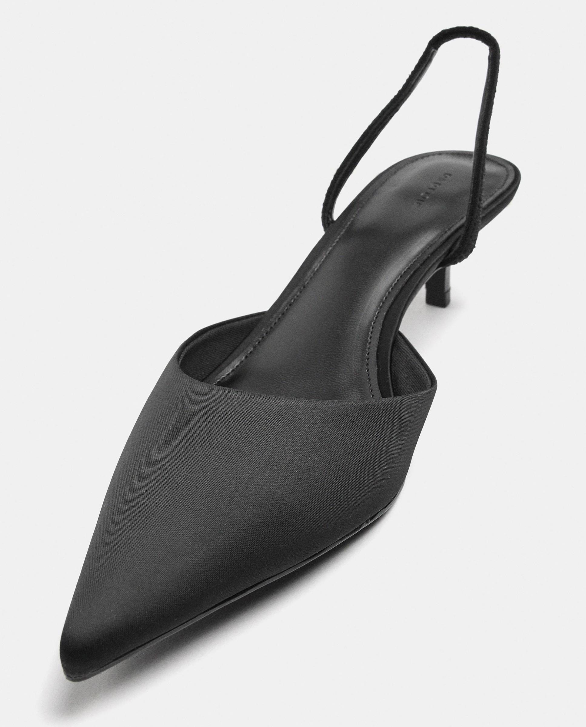 Zapatos de salón de mujer con tira elástica en liso - Parfois - Negro Negro-5