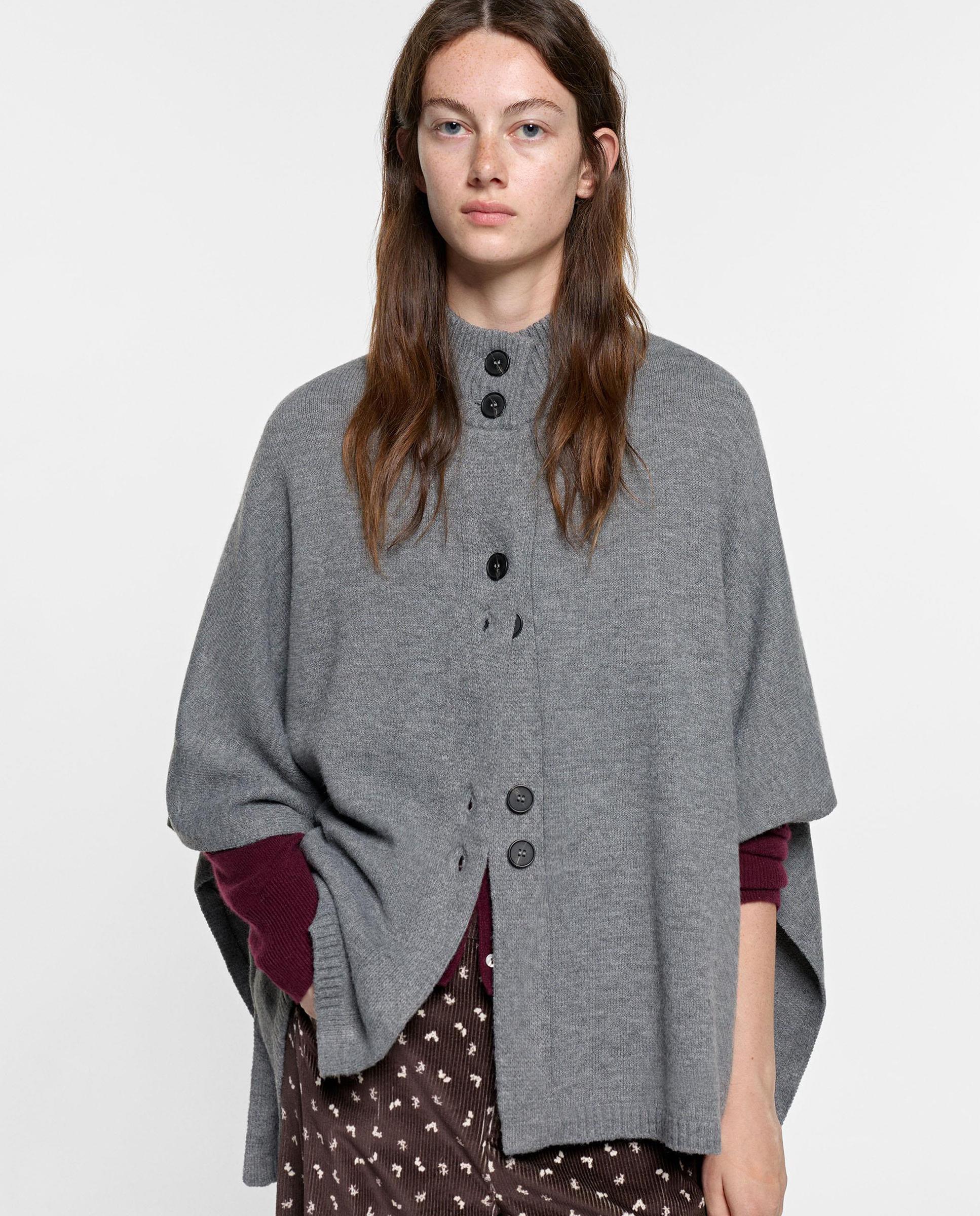 Capa de mujer estilo poncho con botones en liso - Parfois - Gris Gris-2