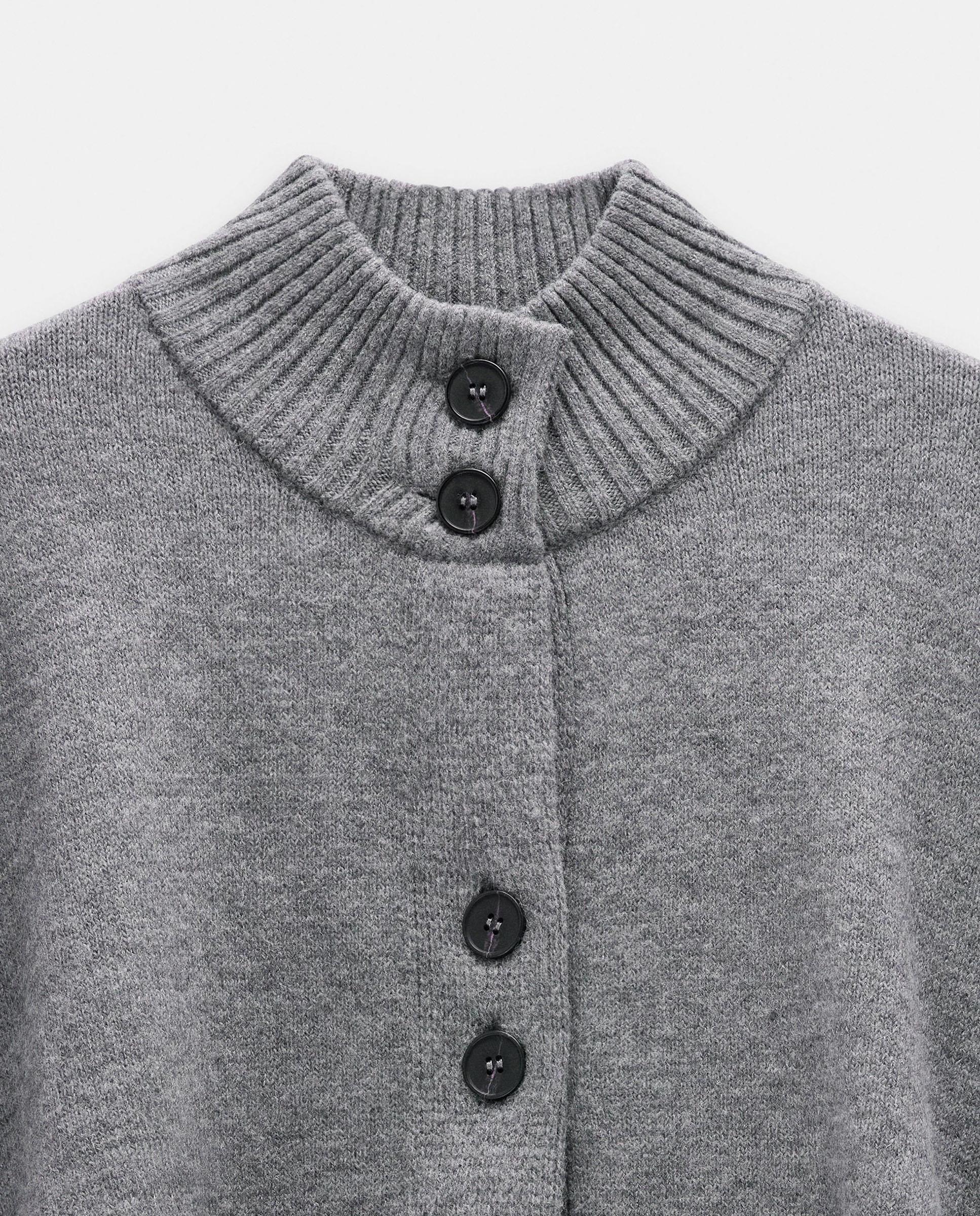 Capa de mujer estilo poncho con botones en liso - Parfois - Gris Gris-6