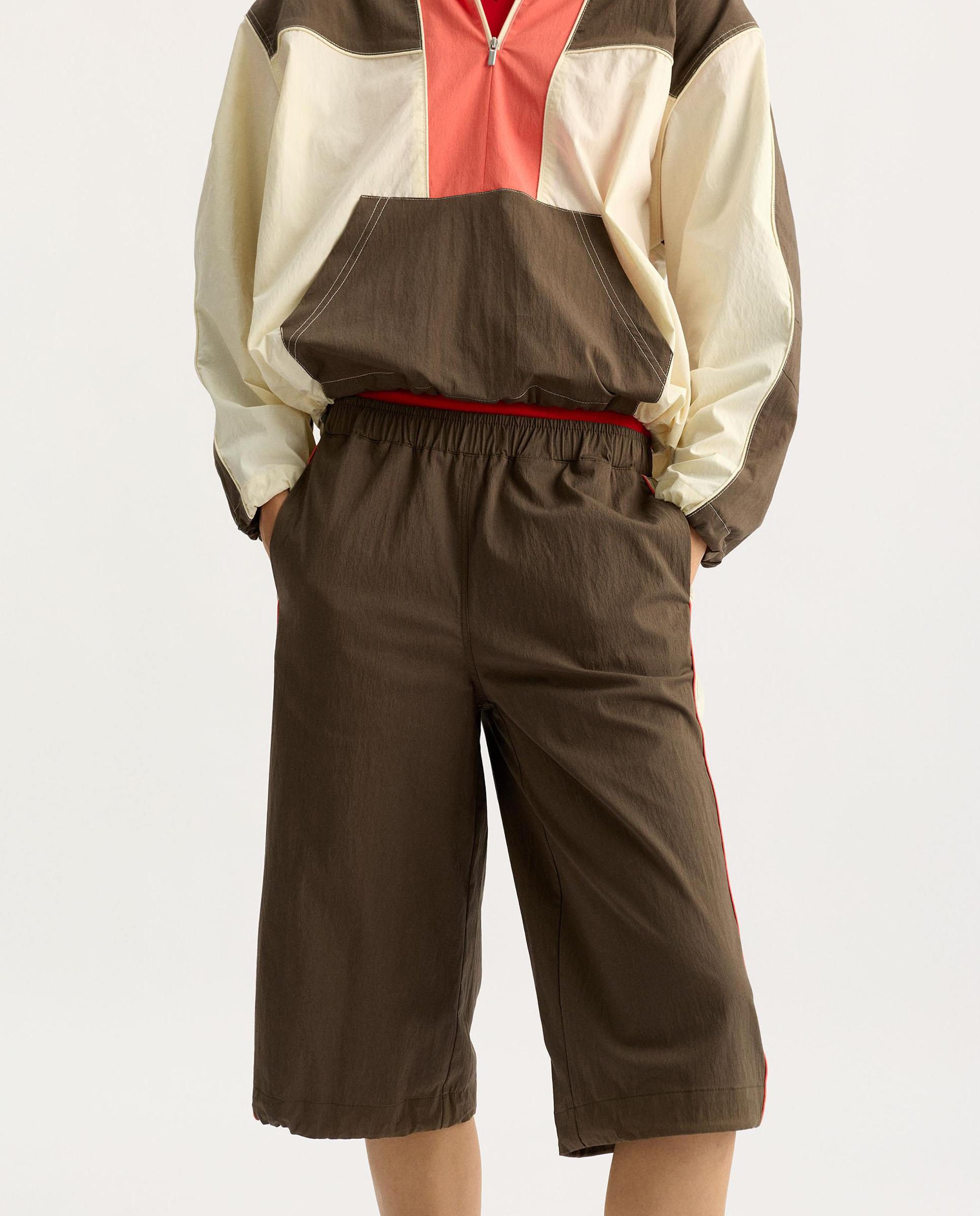 Bermudas de mujer estilo deportivas en liso - Parfois - Verde Verde-2