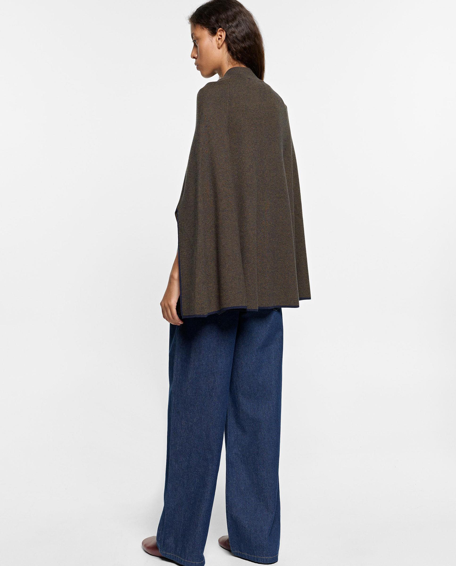 Poncho de mujer de punto con abertura de botones - Parfois - Kaki Kaki-3