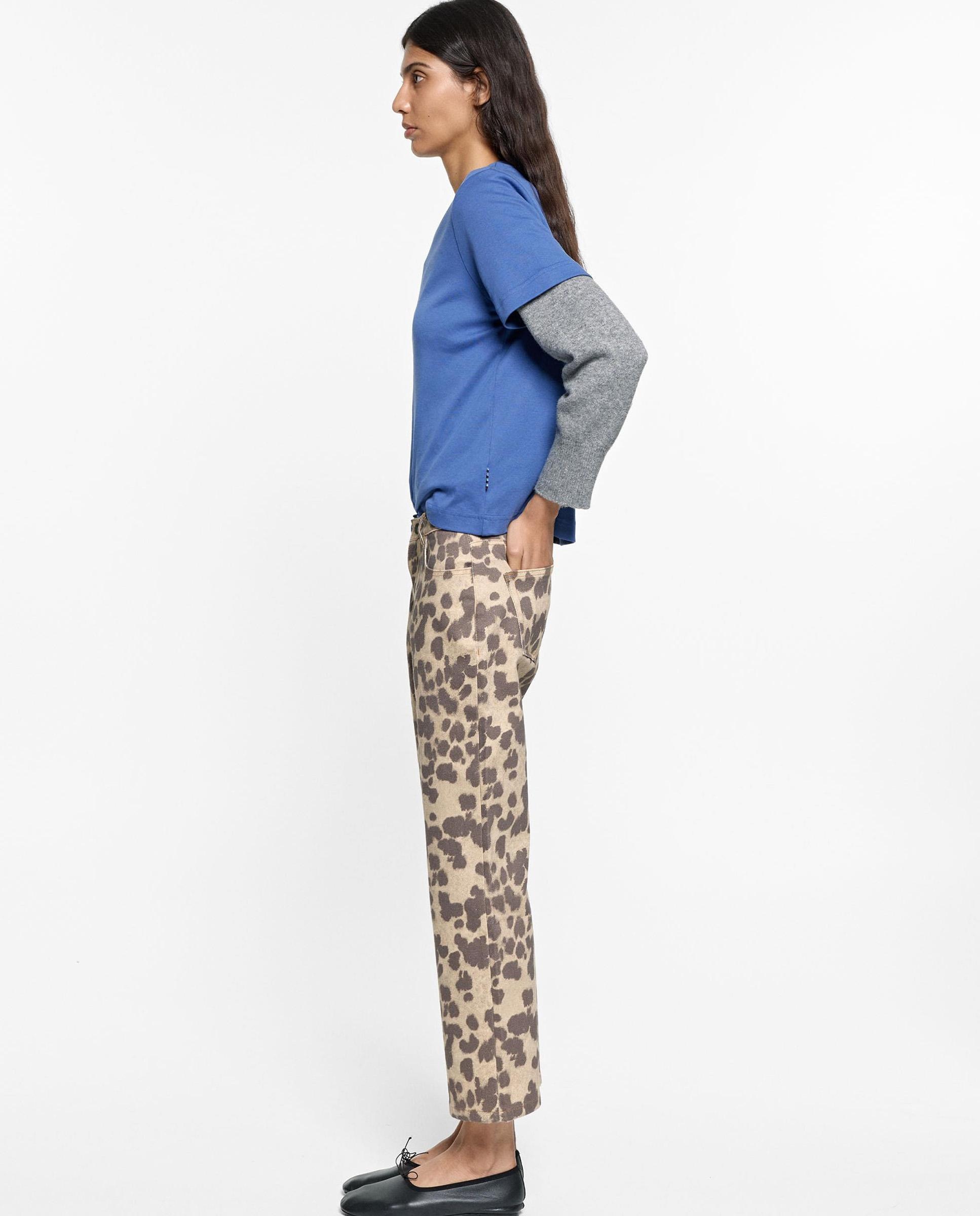 Vaqueros rectos de mujer con cierre de botón y estampado animal print - Parfois - Multicolor Multicolor-3