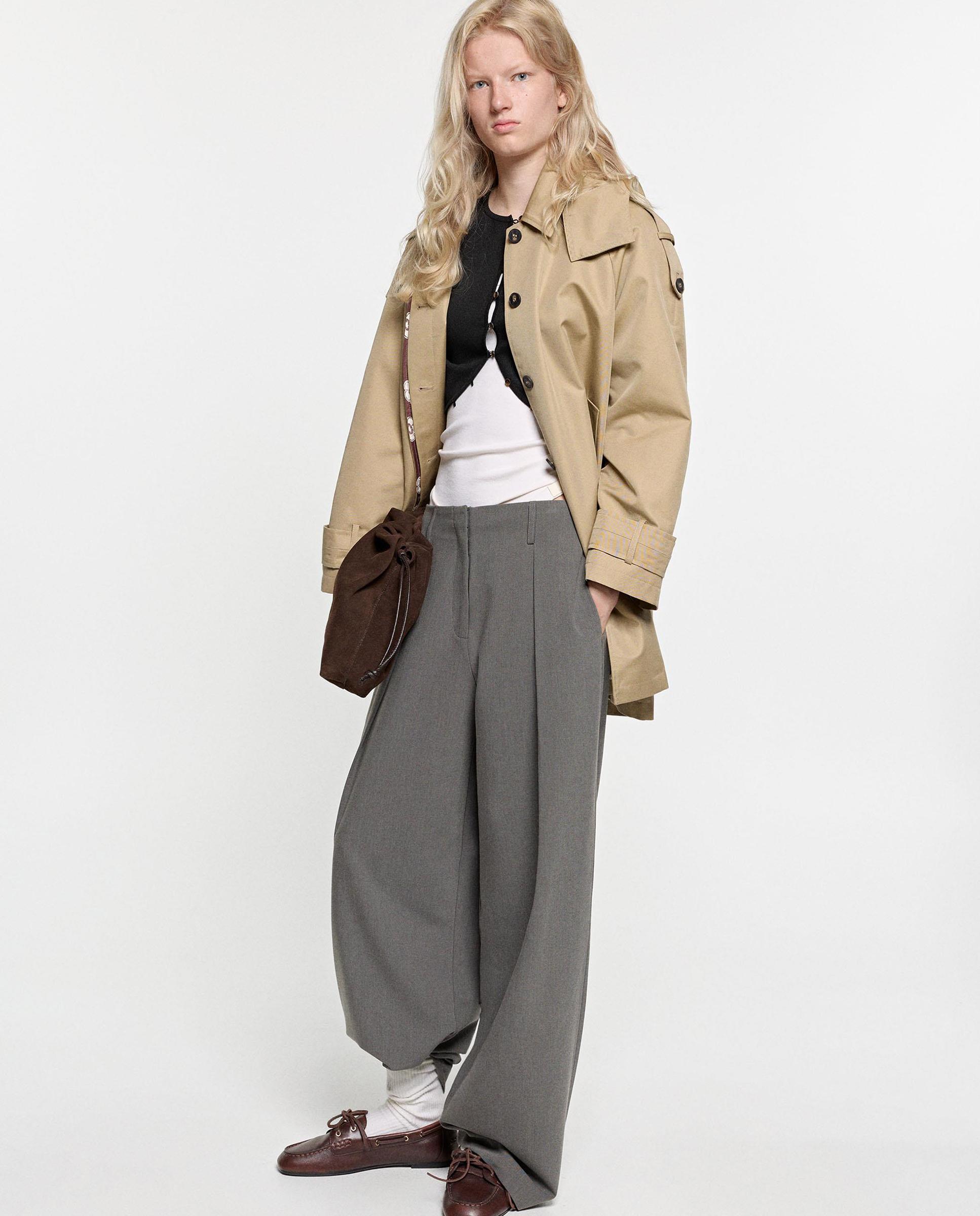 Imagen 0 de Pantalones rectos de mujer con cremallera oculta en liso Gris