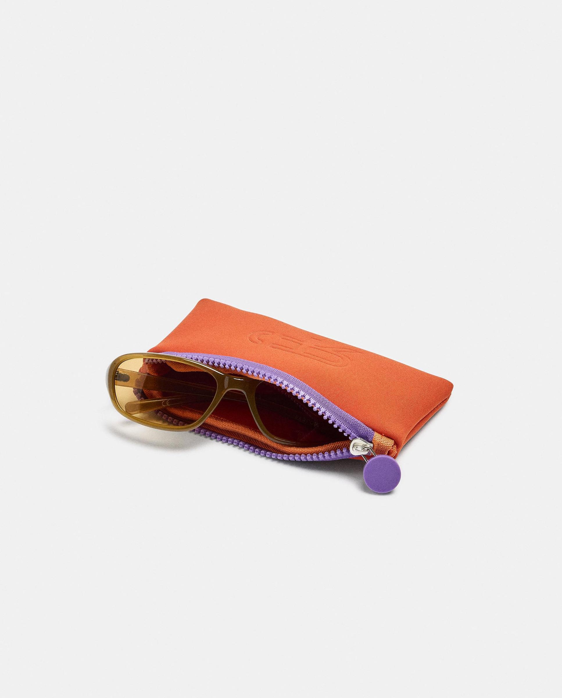 Gafas de sol de mujer con protección uv y forma ovalada en liso - Parfois - Lima Lima-4