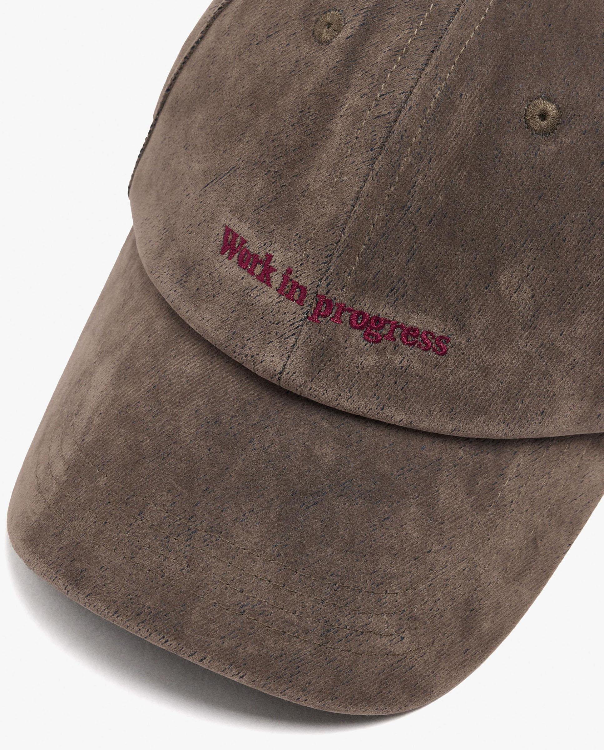 Gorra de mujer con pespuntes y lettering frontal - Parfois - Kaki Kaki-3