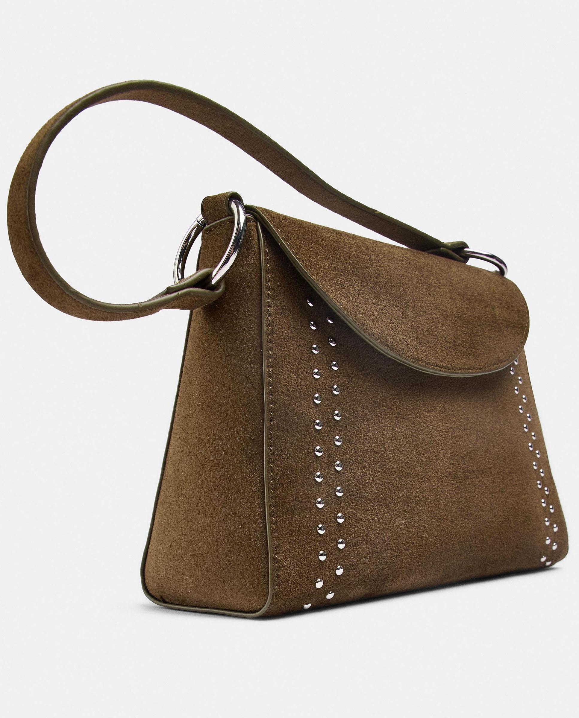 Bolso de mano estilo tote con tachuelas y cierre imantado - Parfois - Kaki Kaki-3