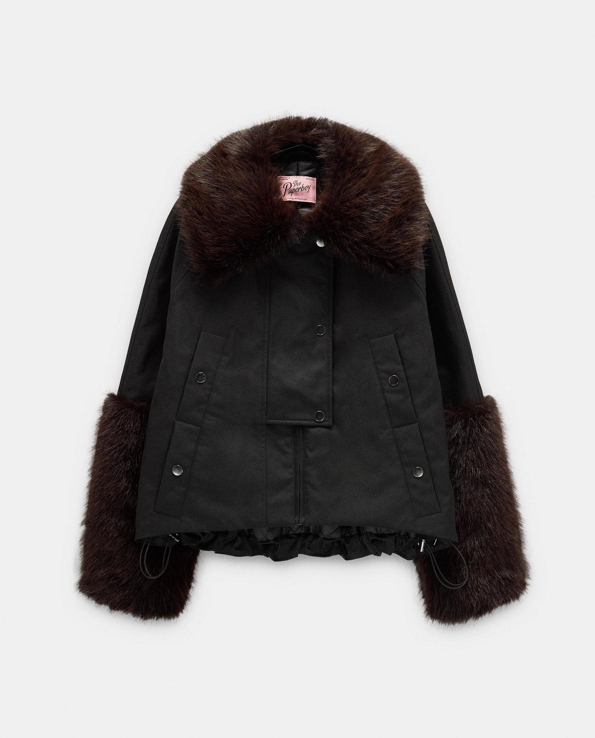 Chaqueta de mujer con detalles a contraste de pelo - Parfois - Negro Negro-7