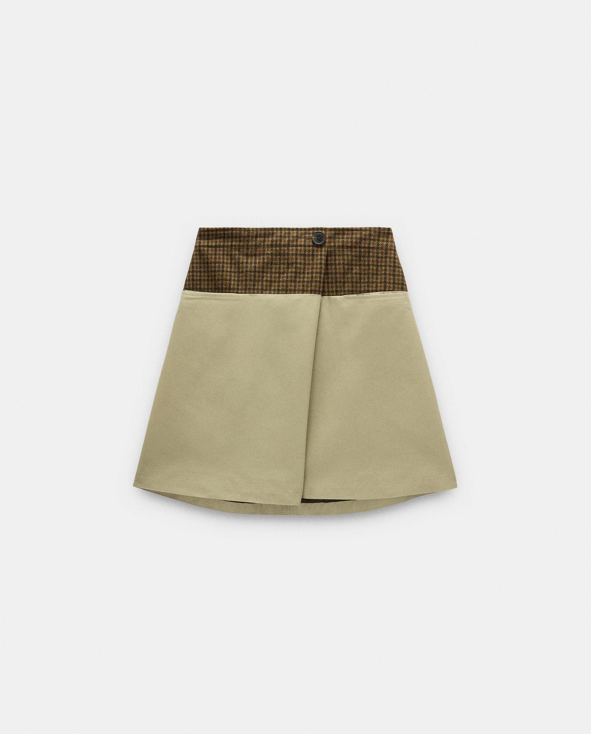 Falda corta de pantalón con corte evasé en liso - Parfois - Camel Camel-7