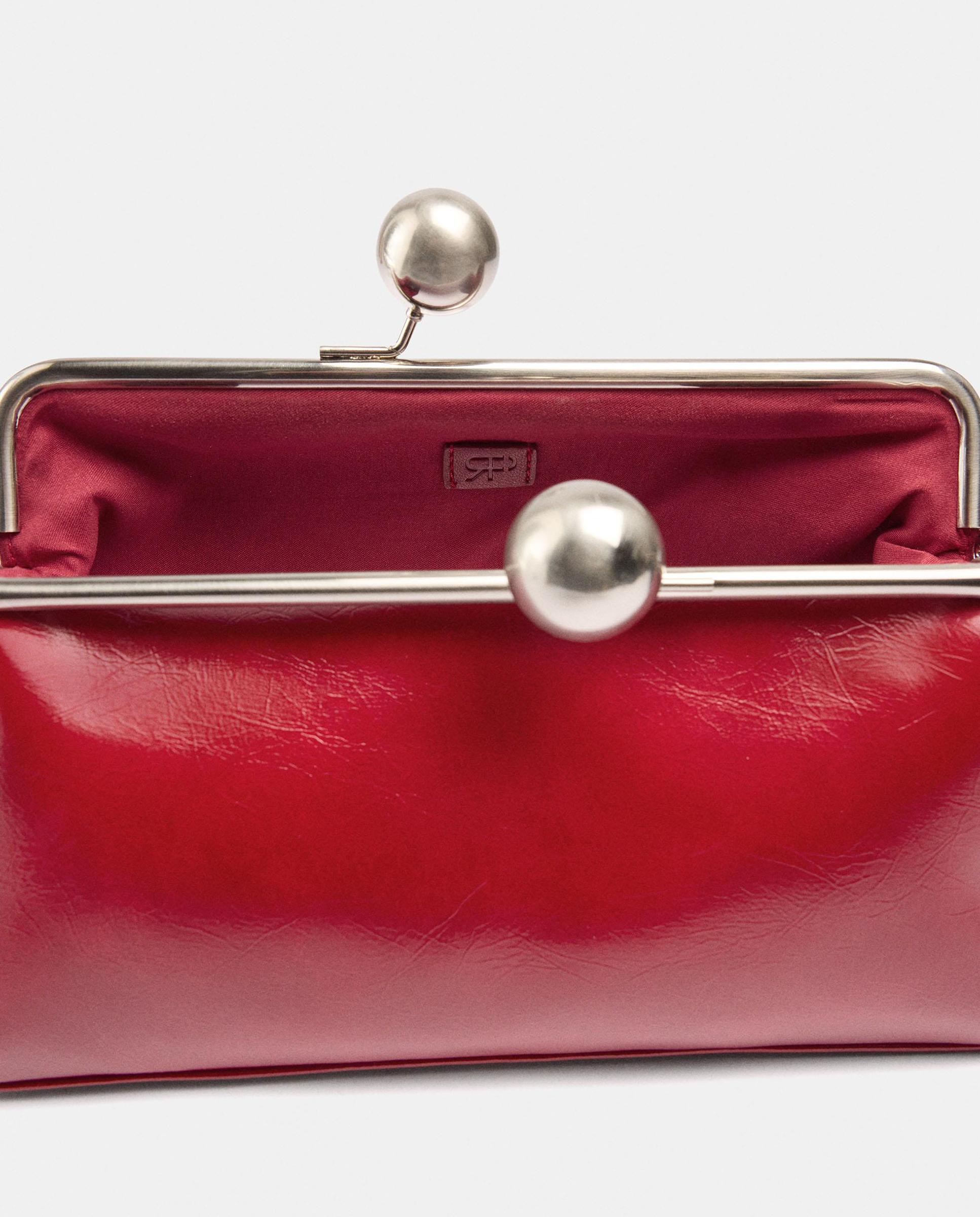 Bolso de fiesta convertible a bandolera estilo clutch con cierre de botón en liso - Parfois - Rojo Rojo-4