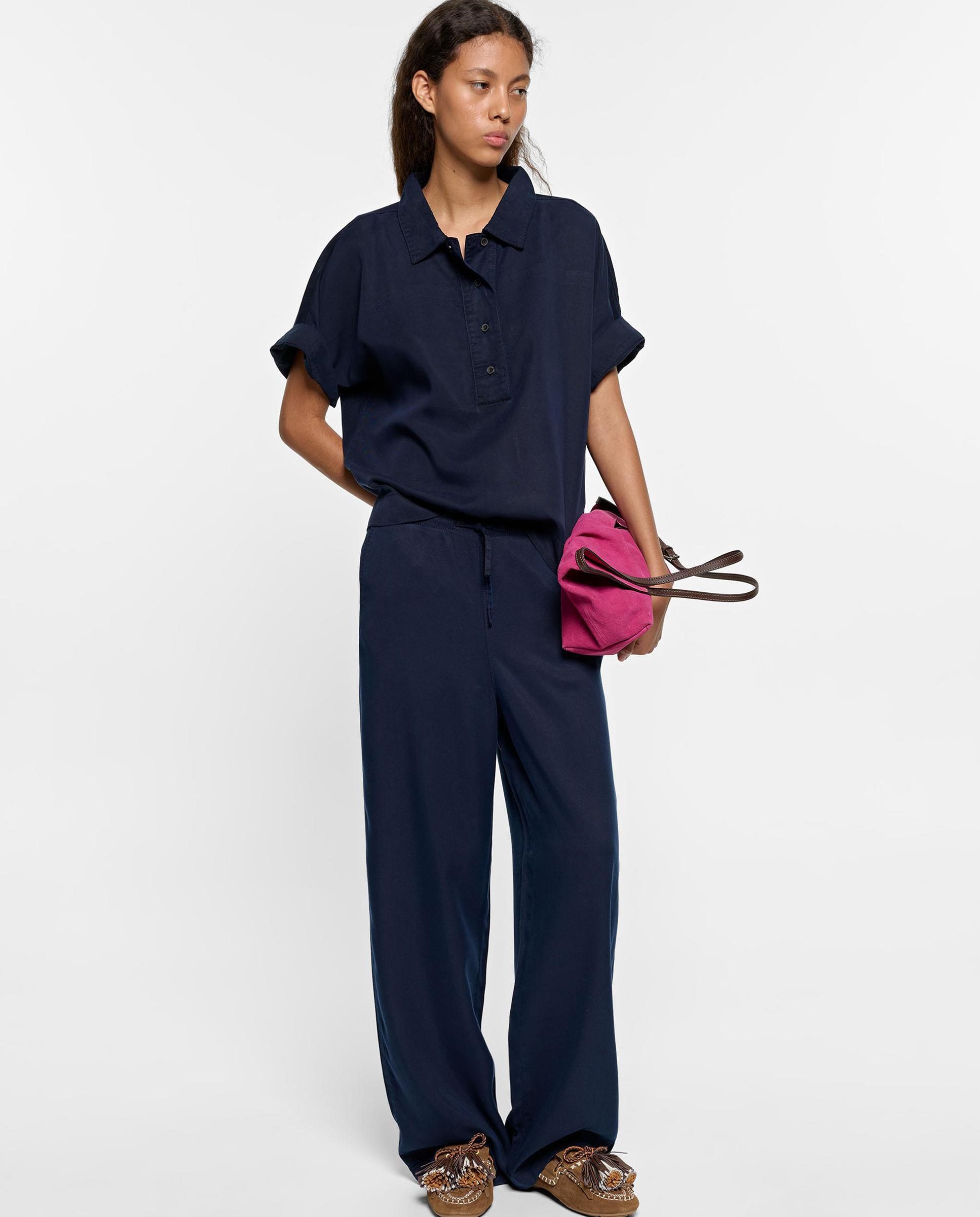 Blusa de mujer 100% liocel con cuello camisero en liso - Parfois - Azul marino Azul marino-5