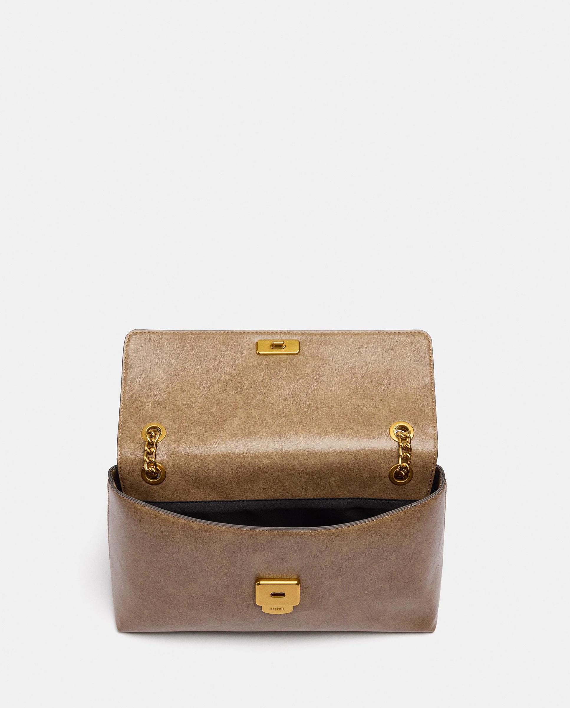 Bolso de hombro con solapa y cierre de botón en liso - Parfois - Beige Beige-4