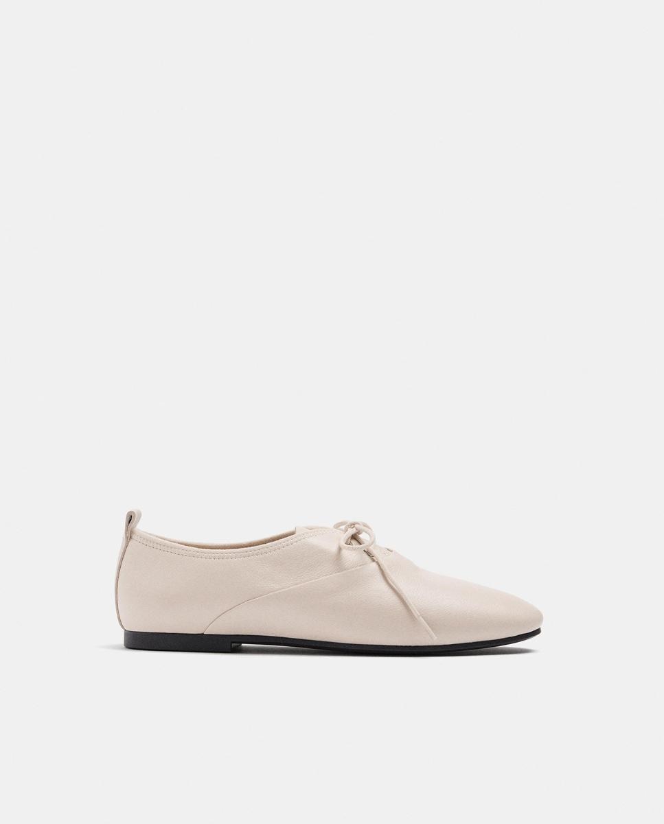 Mocasines planos de mujer 100% piel con cierre de cordones en liso - Parfois - Crudo Crudo-1