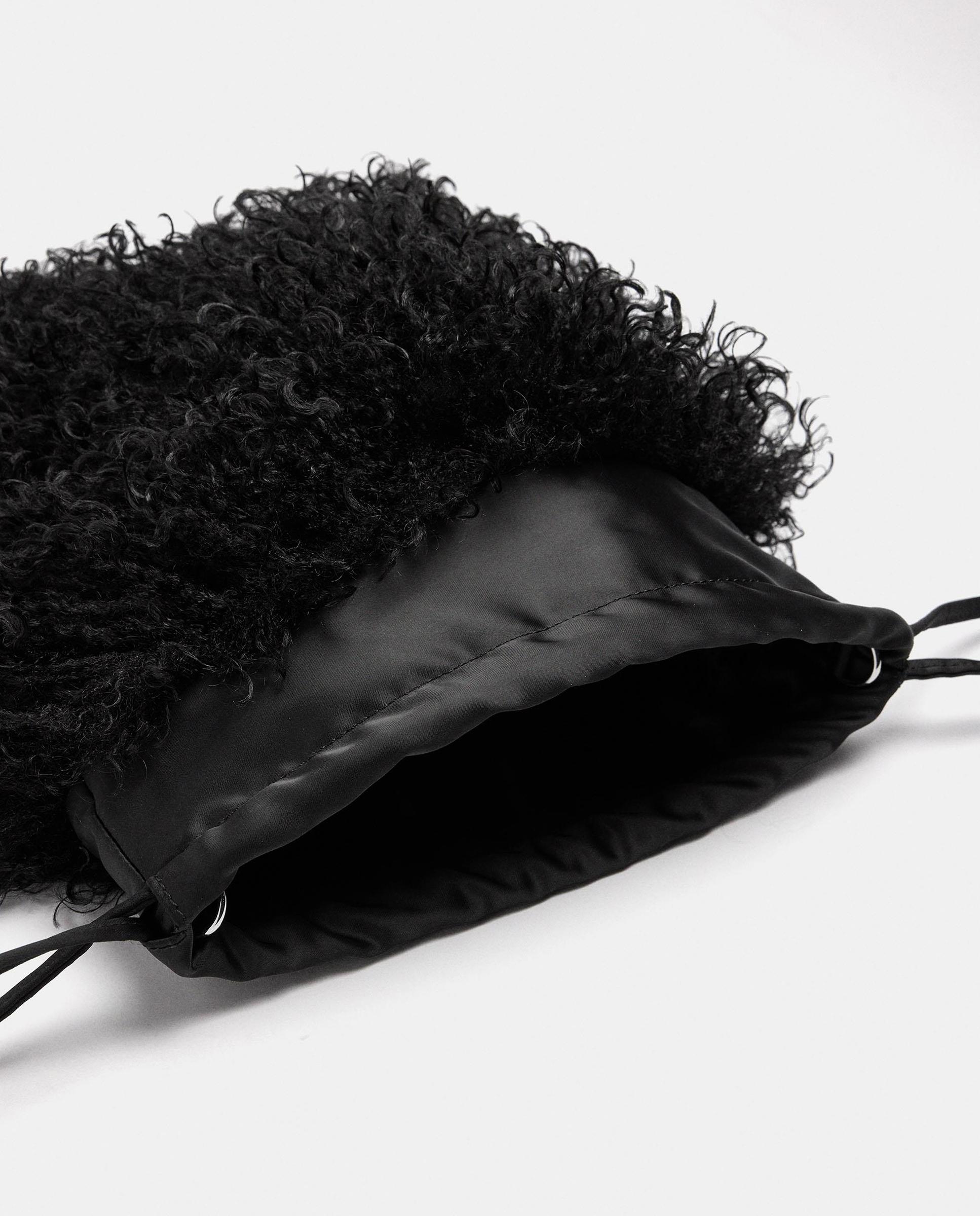 Bolso de fiesta multiposición con pelito exterior y cierre imantado - Parfois - Negro Negro-5