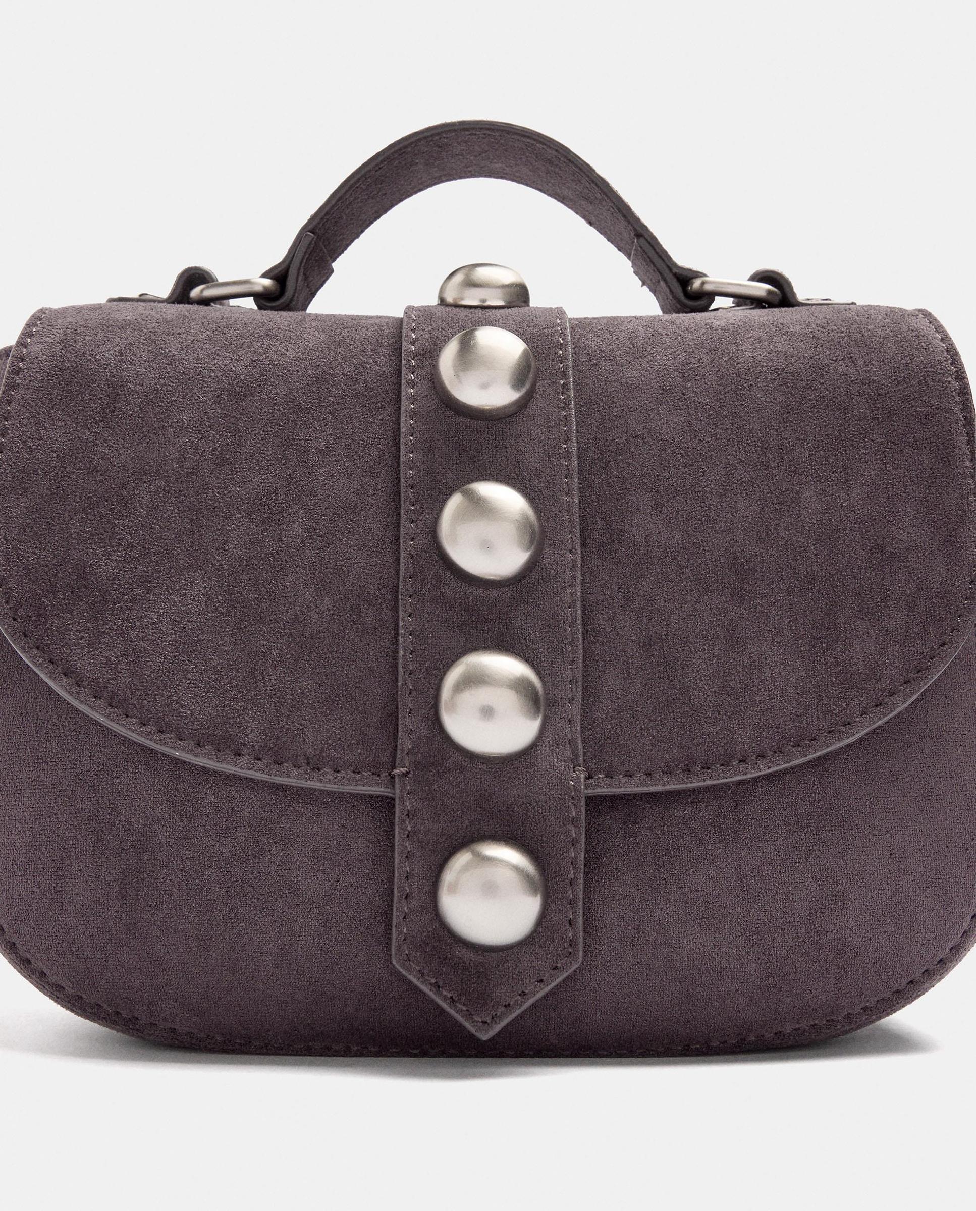 Bandolera de mujer con solapa y tachuelas decorativas - Parfois - Morado Morado-3