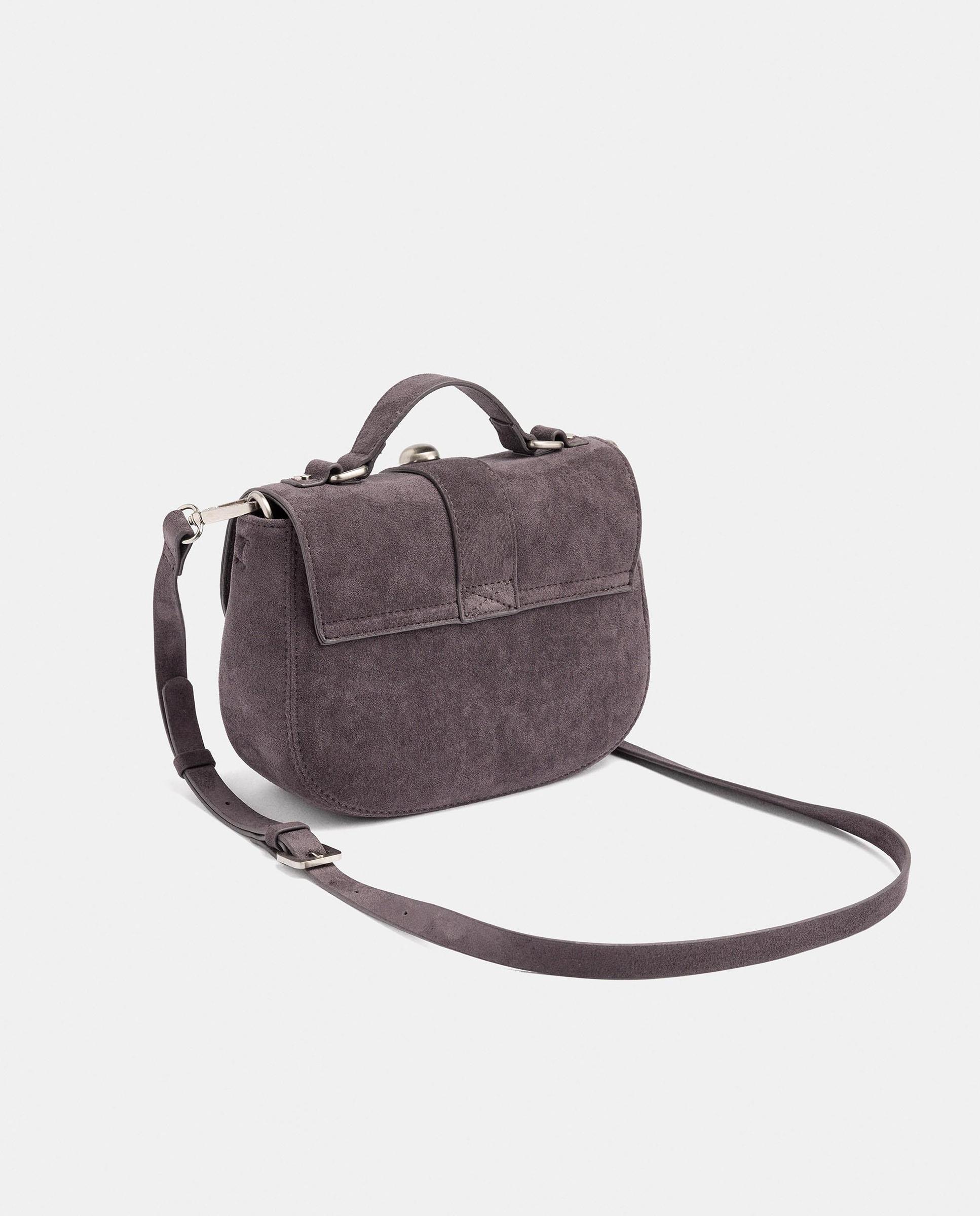 Bandolera de mujer con solapa y tachuelas decorativas - Parfois - Morado Morado-2