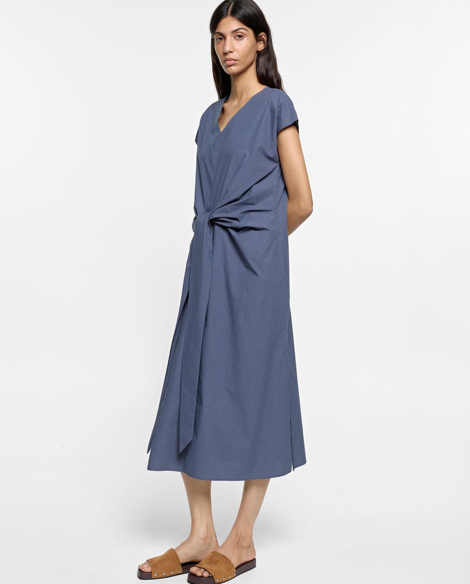 Vestido midi 100% algodón de manga corta con fruncido frontal - Parfois - Azul Azul-2