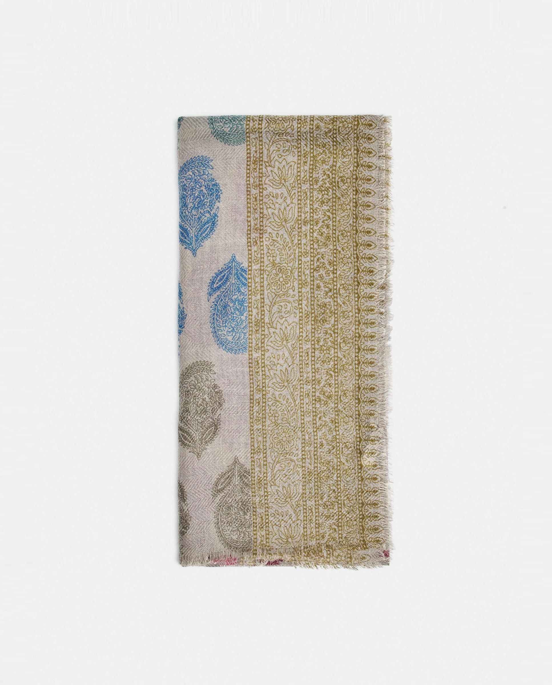 Pañuelo con pespuntes y estampado paisley - Parfois - Verde Verde-1