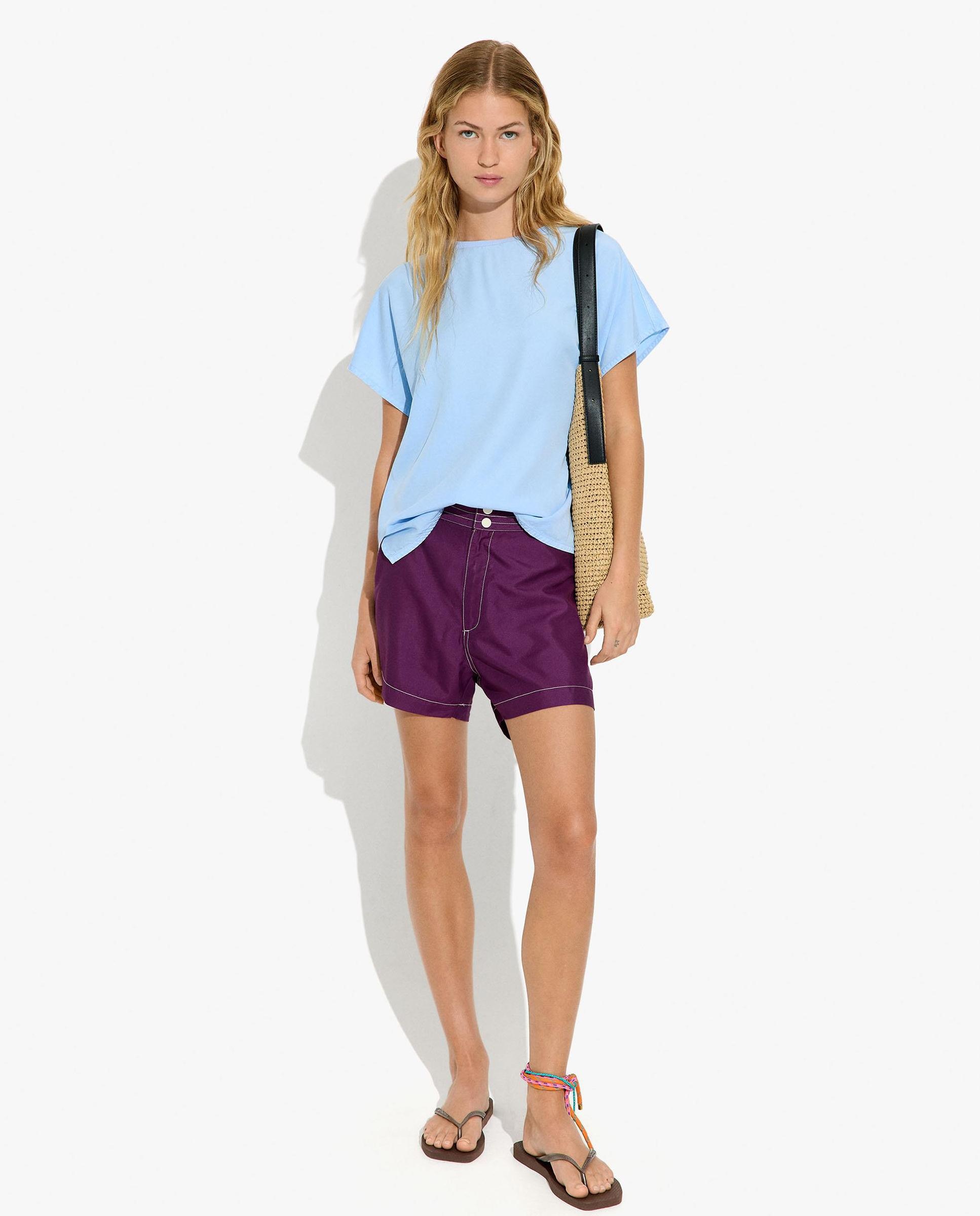 Camiseta de mujer 100% liocel de manga corta en liso - Parfois - Azul Azul-2