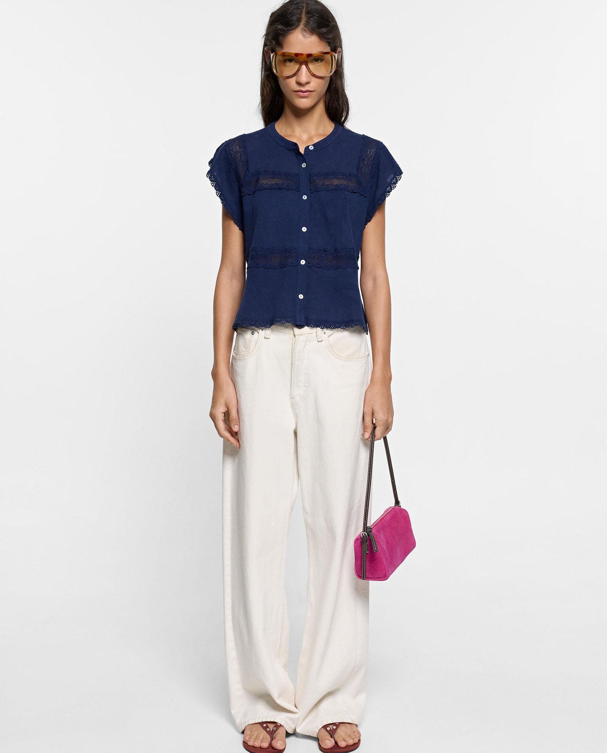 Blusa de mujer 100% algodón de manga corta con bordados - Parfois - Azul marino Azul marino-2
