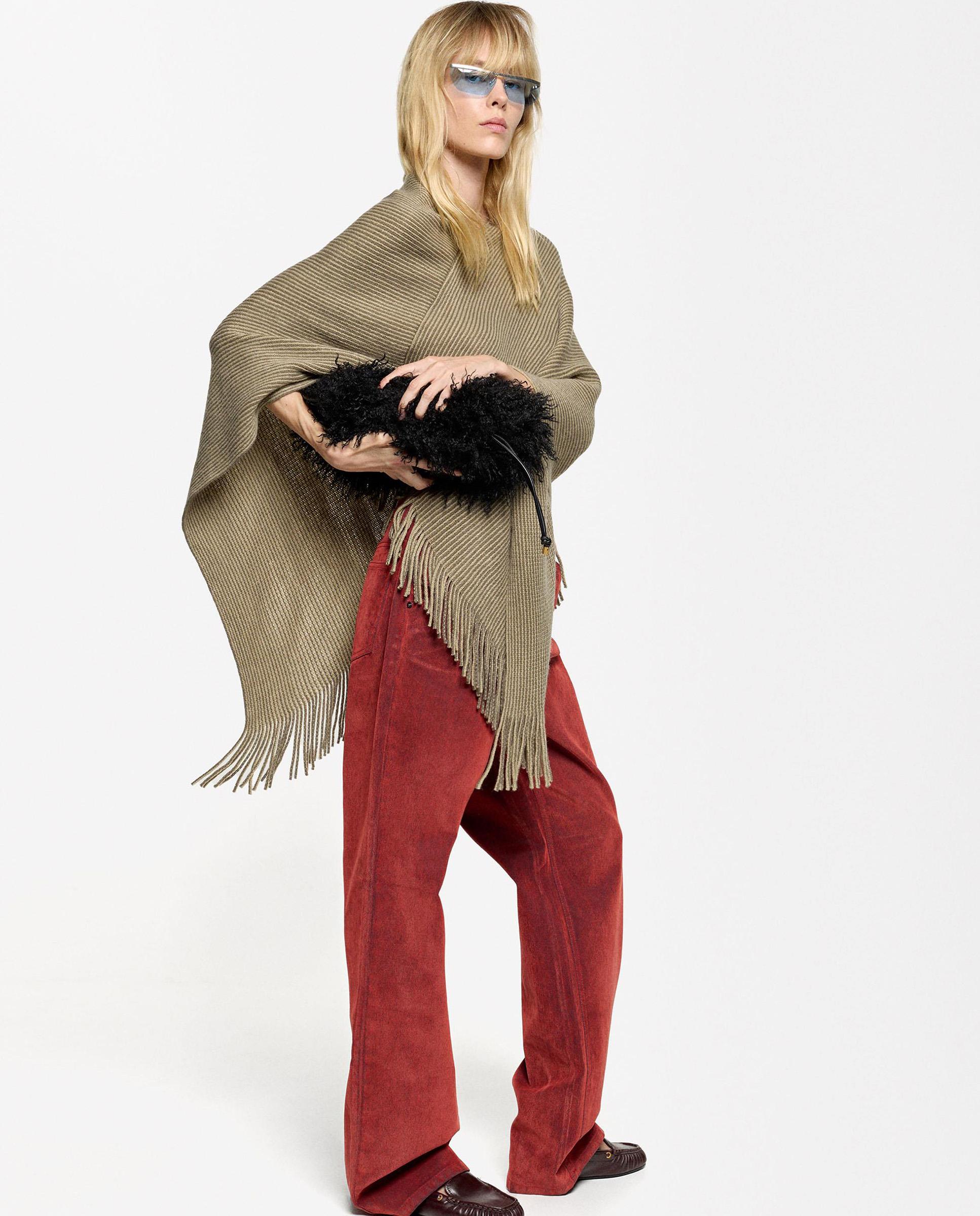 Capa de mujer 100% lana estilo poncho en liso - Parfois - Beige Beige-3