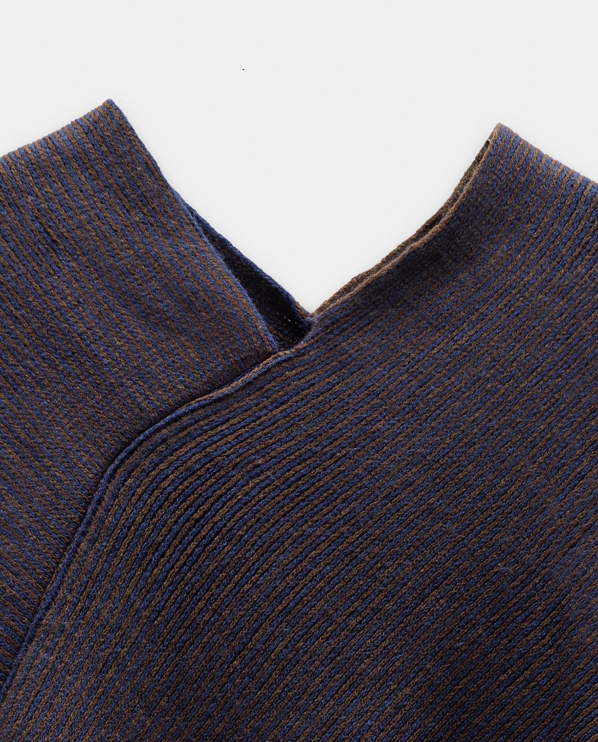 Capa de mujer 100% lana estilo poncho en liso - Parfois - Morado Morado-3