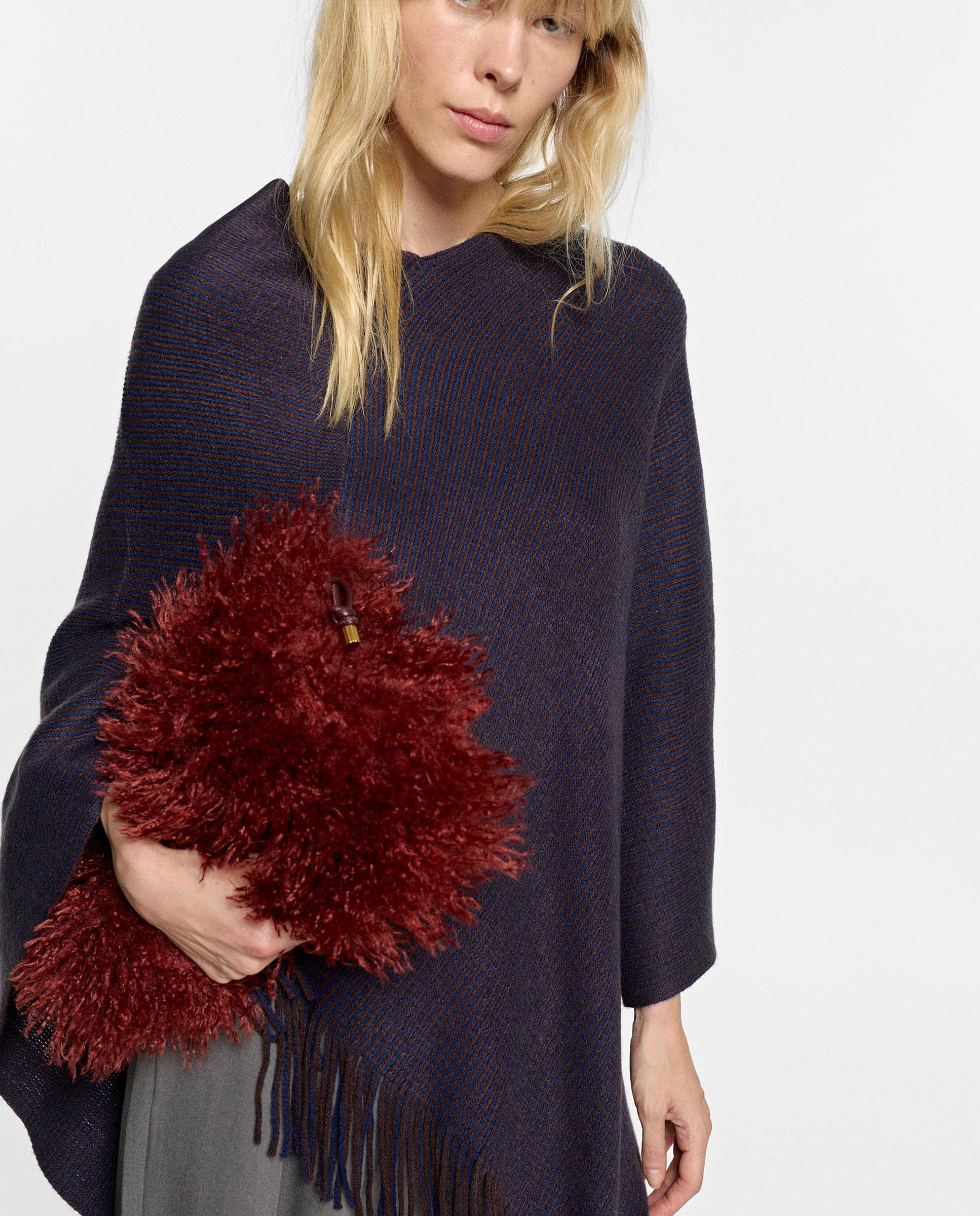 Capa de mujer 100% lana estilo poncho en liso - Parfois - Morado Morado-2