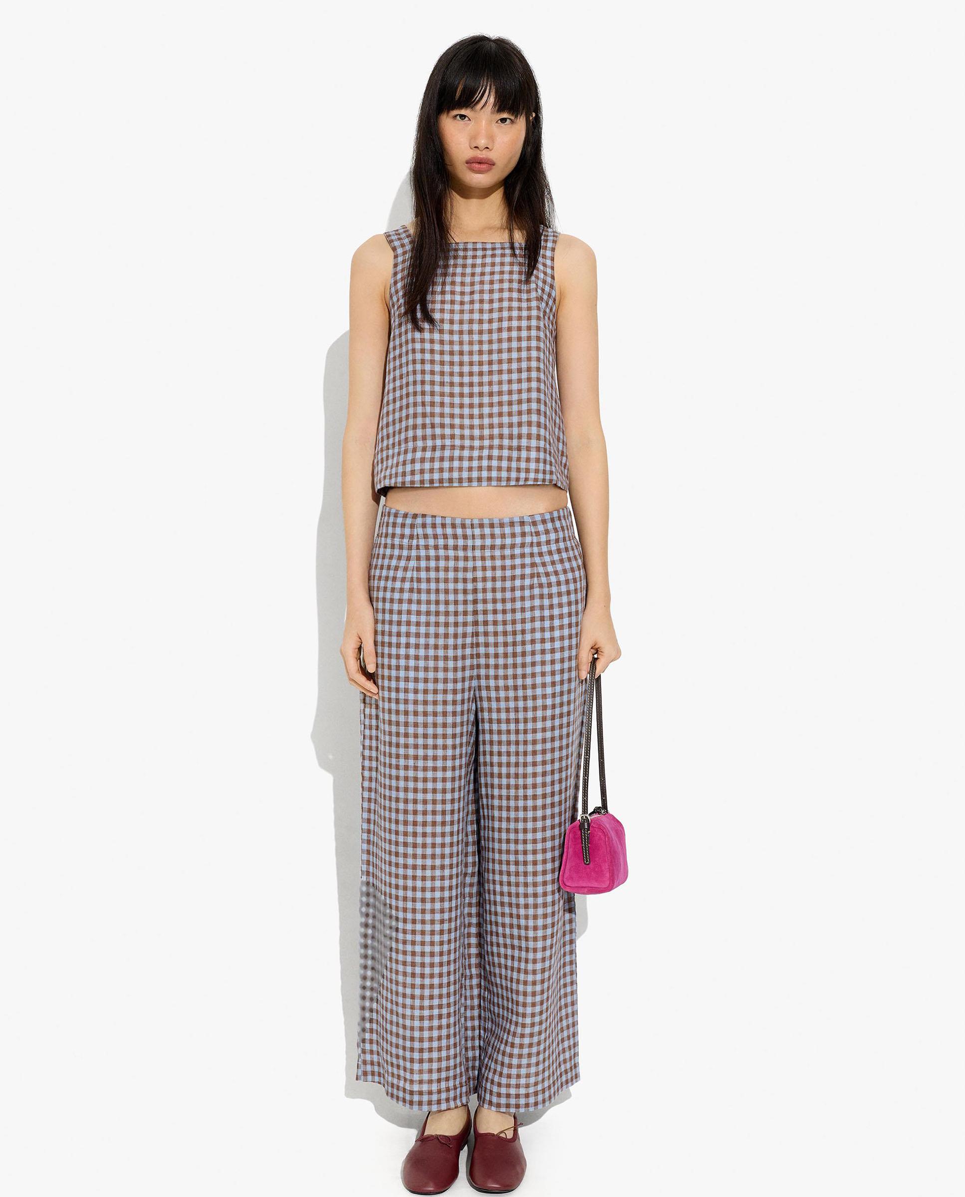 Imagen 2 de Top de mujer 100% lino de tirantes con estampado vichy - Parfois - Azul Azul