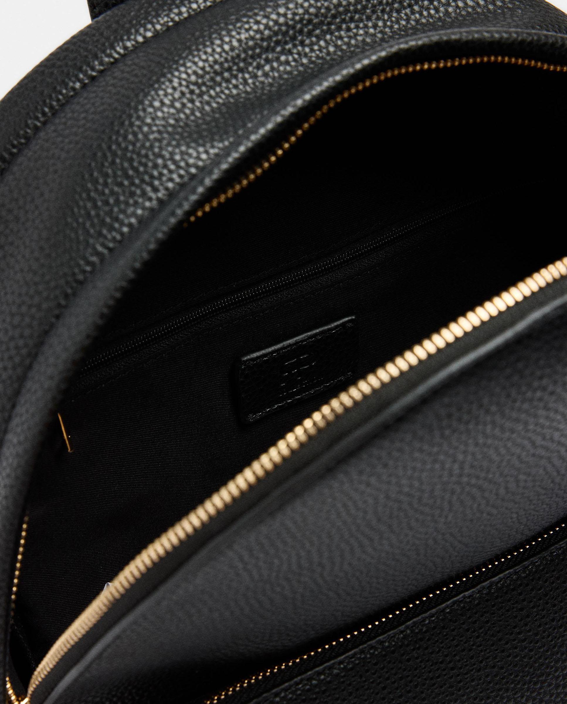 Mochila de mujer con cierre de cremallera en liso - Parfois - Negro Negro-5