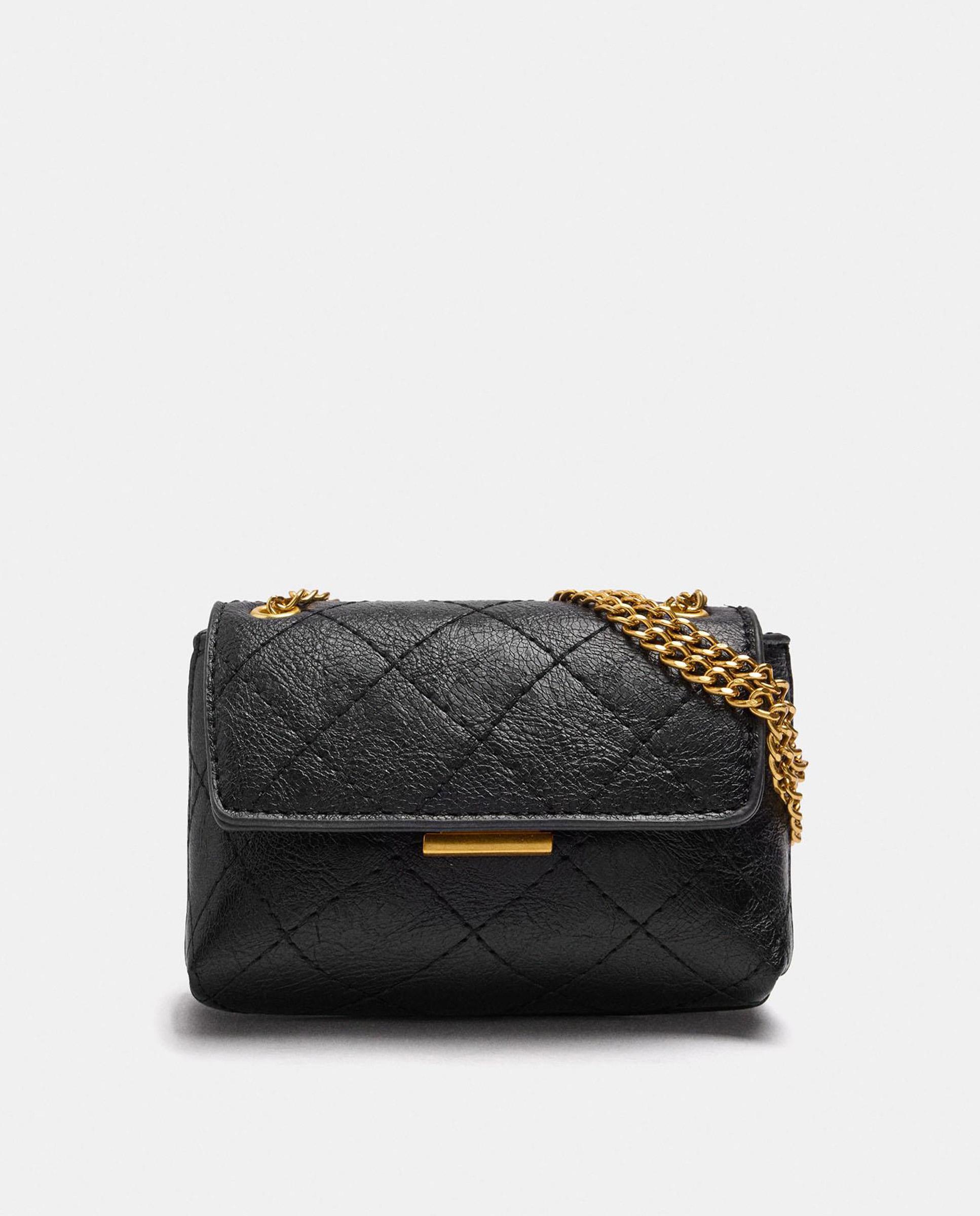 Bolso de hombro con solapa y cierre imantado en liso - Parfois - Negro Negro-1